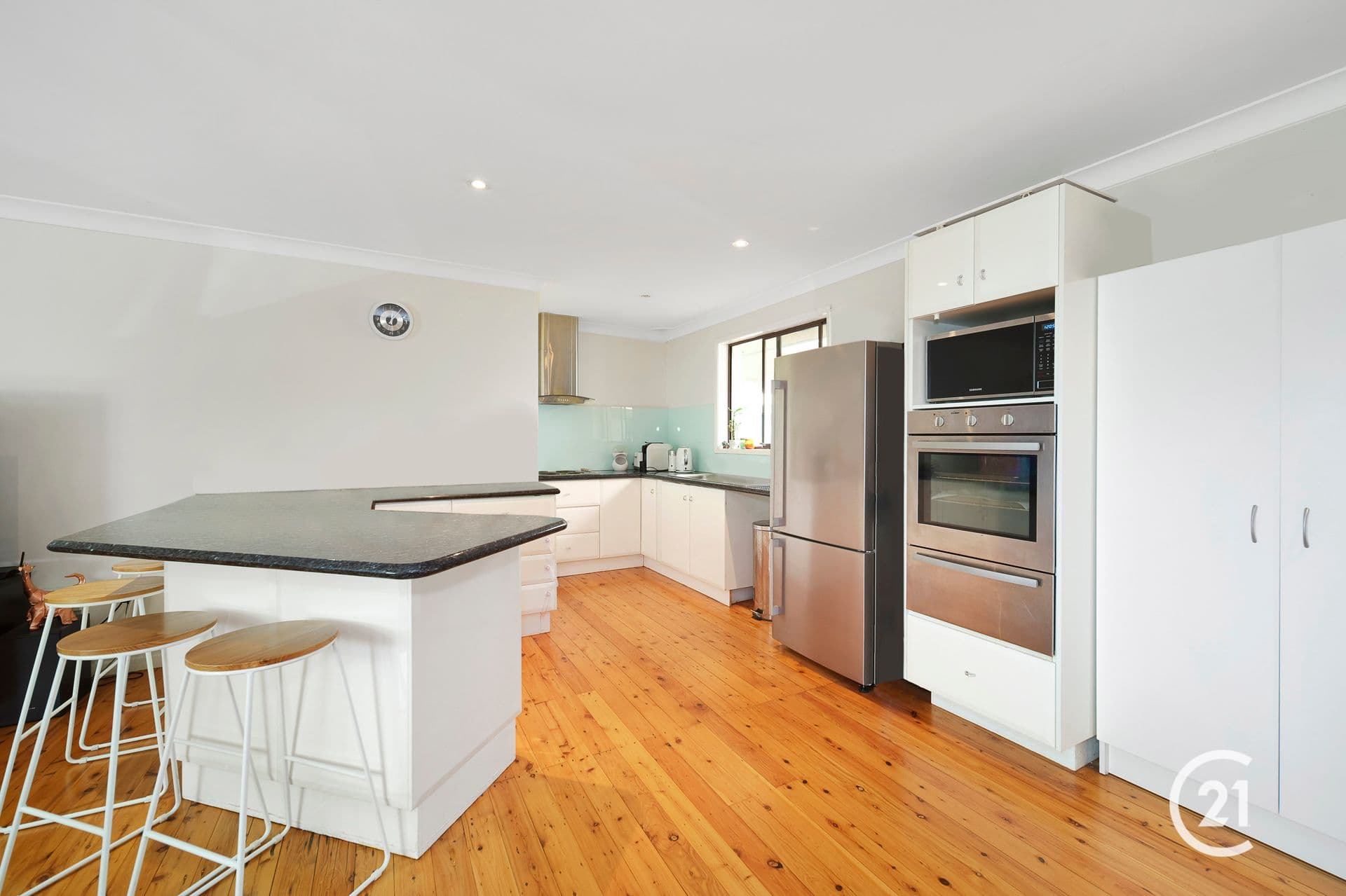 6 Patrick Street, Bateau Bay, NSW, 2261, Bateau Bay - Thumbnail 2