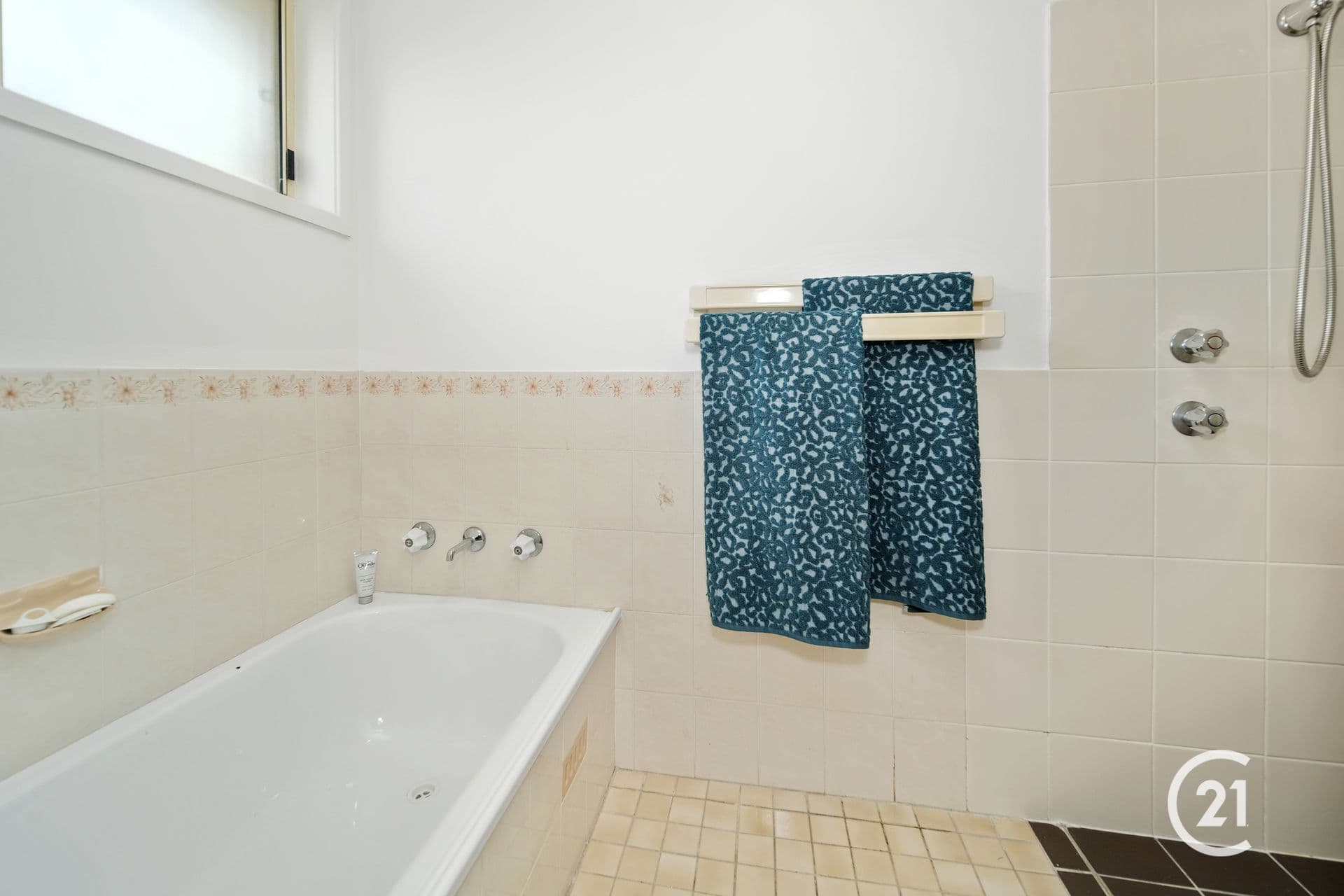 21A Yethonga Avenue, Blue Bay, NSW, 2261, Blue Bay - Thumbnail 8