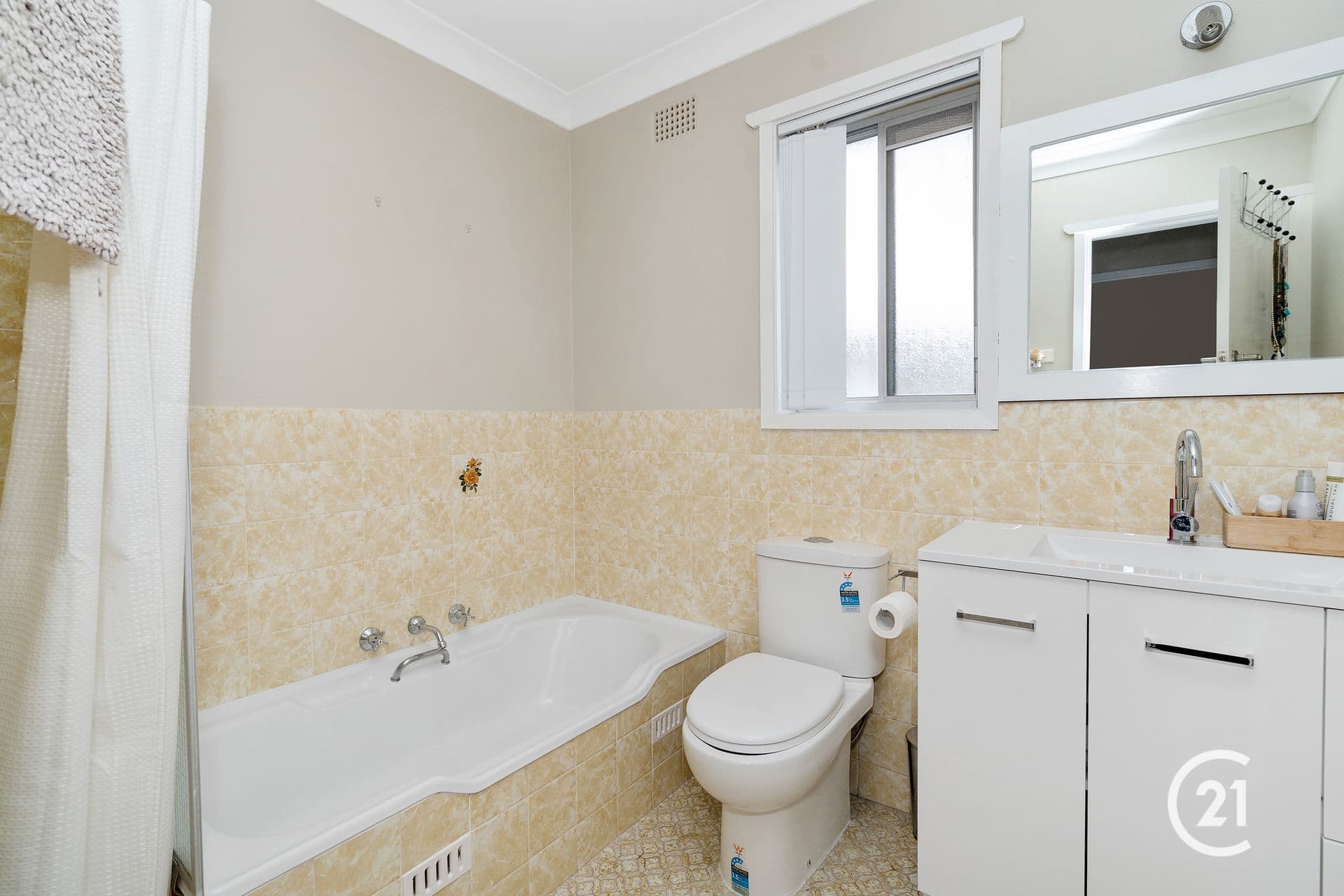 2/112 Elsiemer Street, Toowoon Bay, NSW, 2261, Toowoon Bay - Thumbnail 8