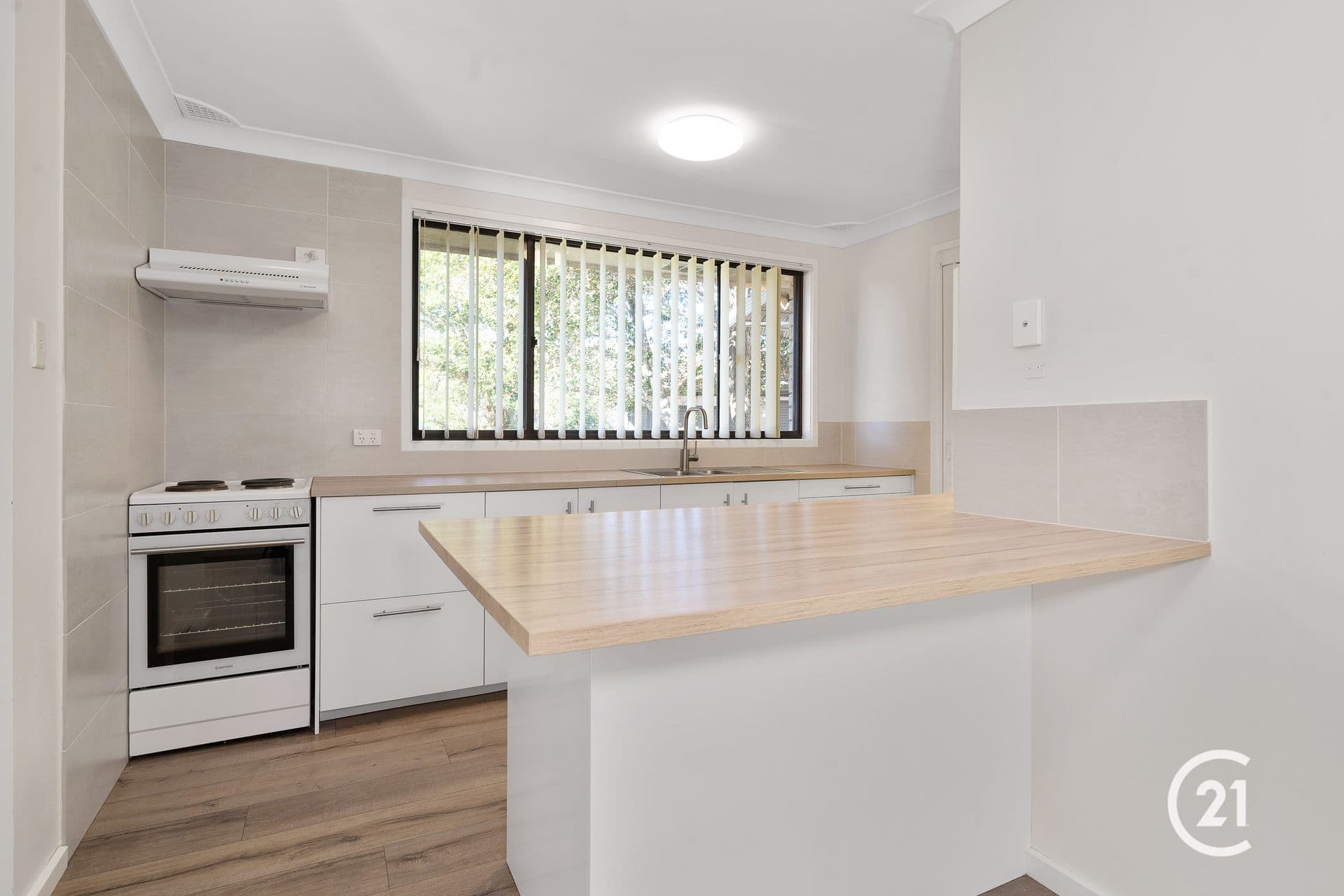 14 Jean Avenue, Berkeley Vale, NSW, 2261, Berkeley Vale - Thumbnail 2
