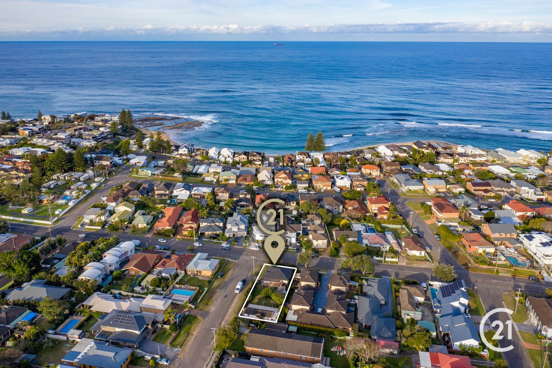 99 Bay Road, Blue Bay, NSW, 2261, Blue Bay - Image 1
