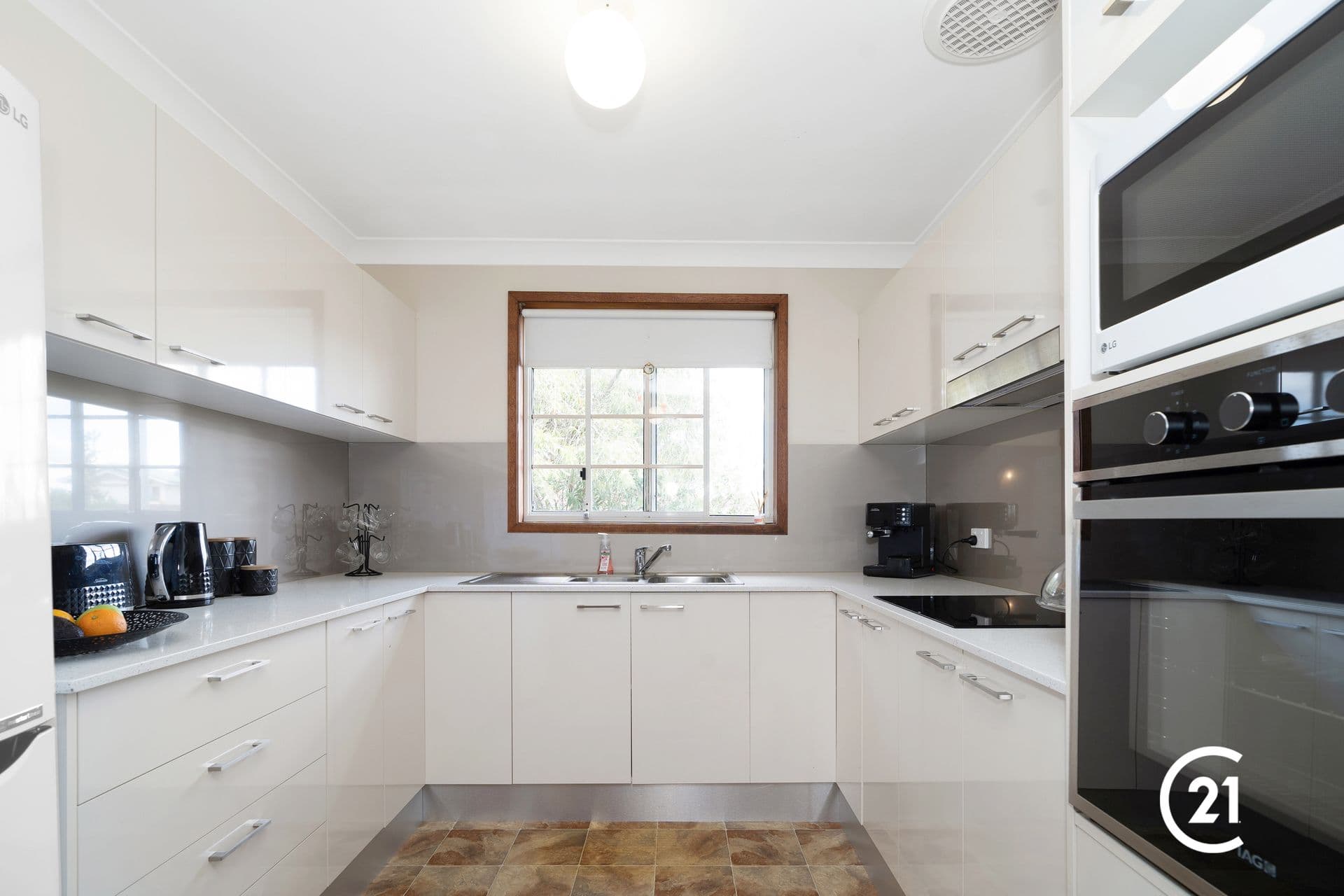 86 Swadling Street, Long Jetty, NSW, 2261, Long Jetty - Thumbnail 4
