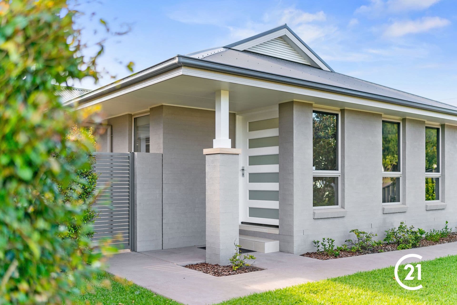 32 Gilbert Street, Long Jetty, NSW, 2261, Long Jetty - Thumbnail 2