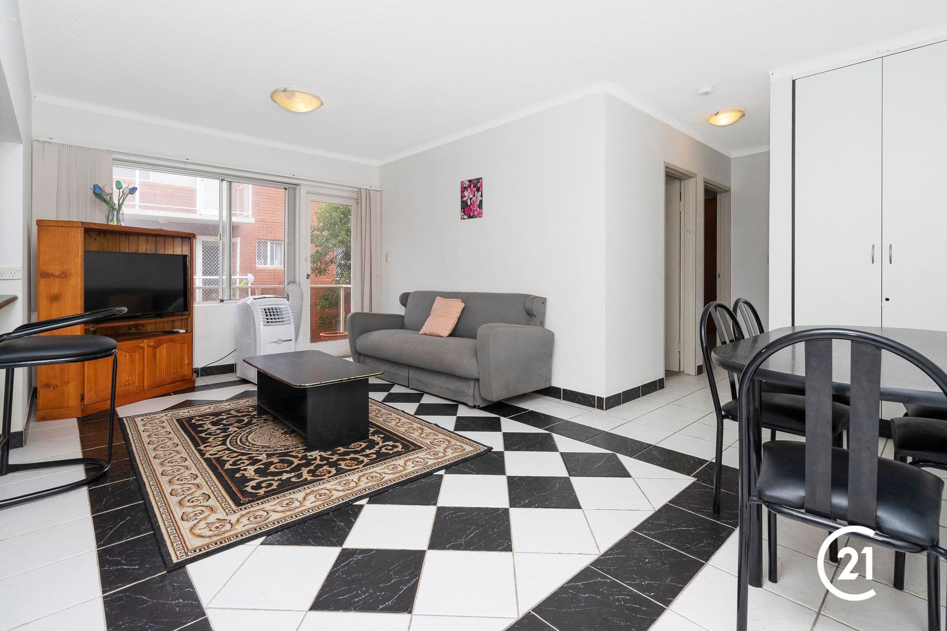 8/11 Marine Parade, The Entrance, NSW, 2261, The Entrance - Thumbnail 2