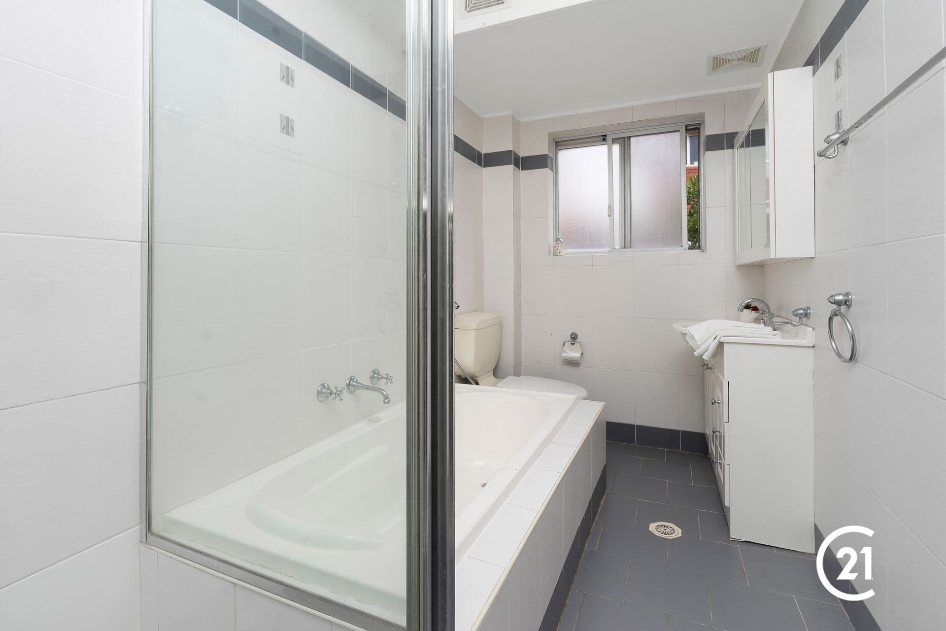 8/11 Marine Parade, The Entrance, NSW, 2261, The Entrance - Thumbnail 7