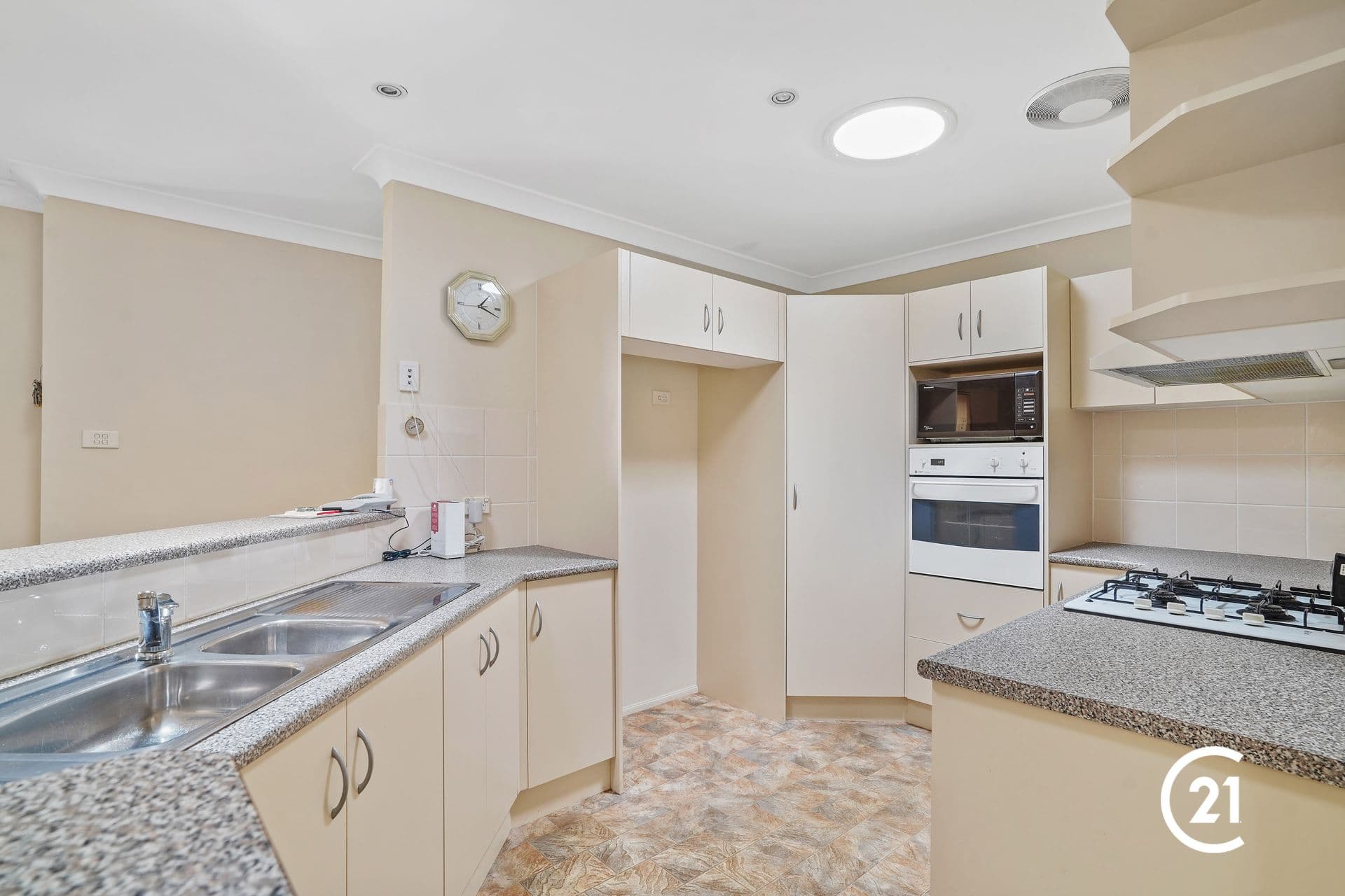 27 Marsden Road, Blue Haven, NSW, 2262, Blue Haven - Thumbnail 4