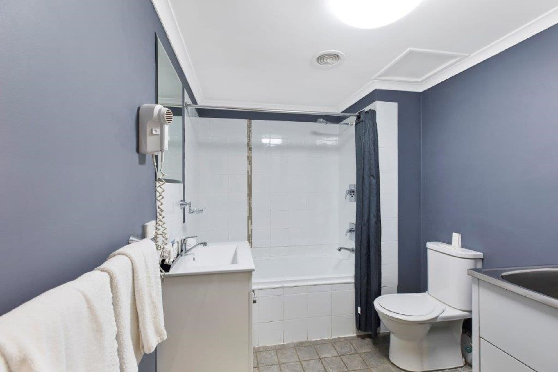 433/18 Coral Street, The Entrance, NSW, 2261, The Entrance - Thumbnail 4
