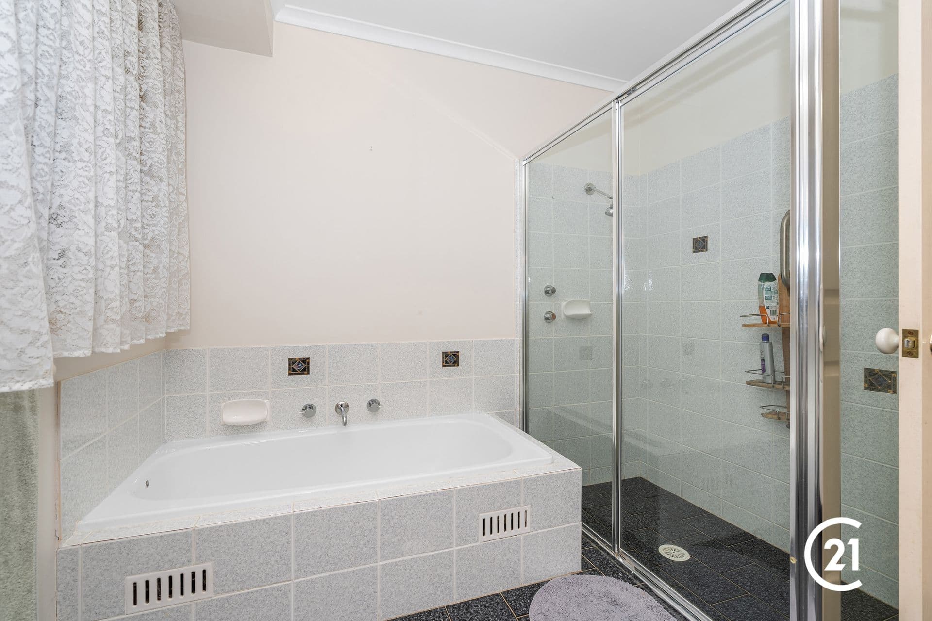 3 Crestview Place, Lisarow, NSW, 2250, Lisarow - Thumbnail 7