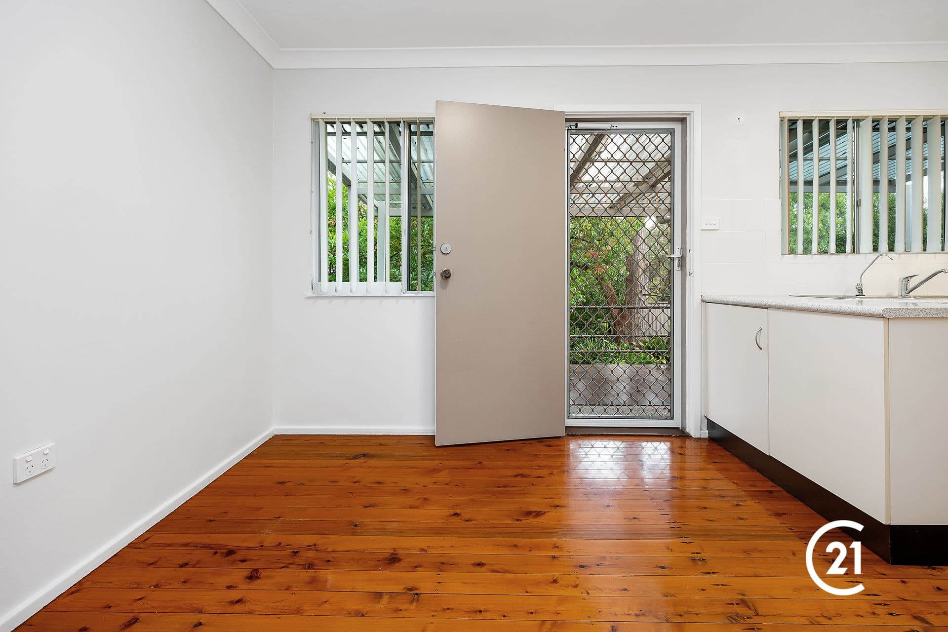 21 Peach Avenue, Tumbi Umbi, NSW, 2261, Tumbi Umbi - Thumbnail 4