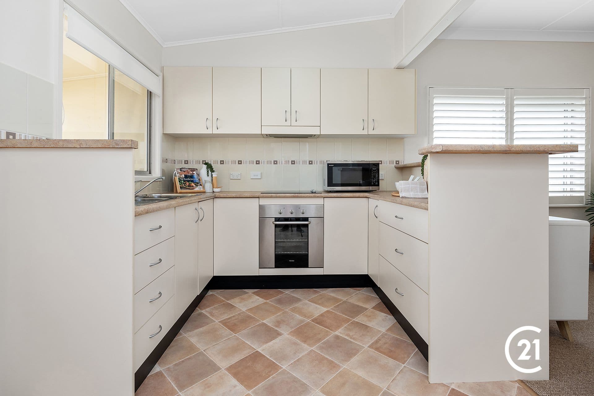 129 Aloha Drive, Chittaway Bay, NSW, 2261, Chittaway Bay - Thumbnail 6