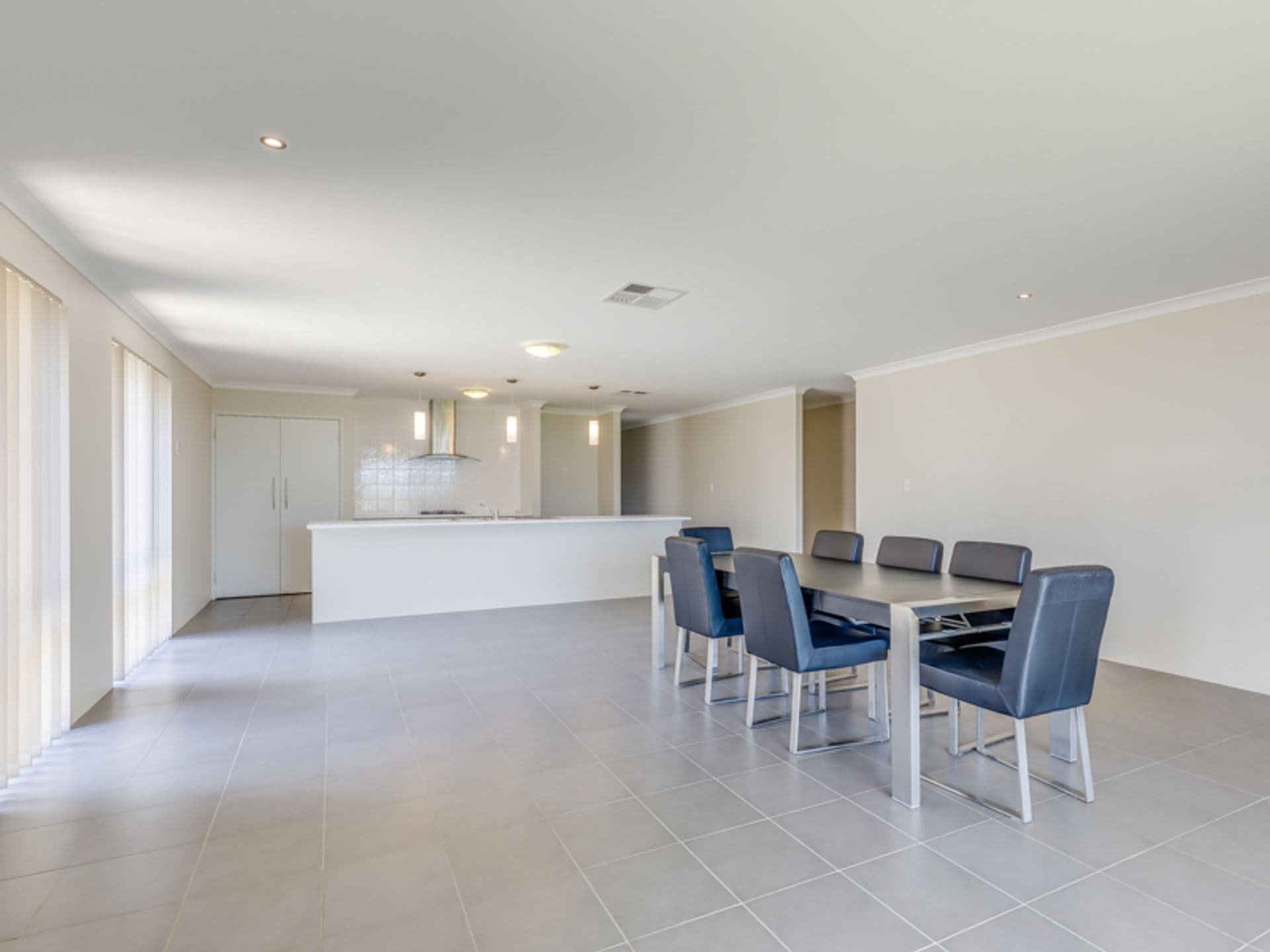 7/10 Warton Rd, Huntingdale, WA, 6110, Aubin Grove - Image 1