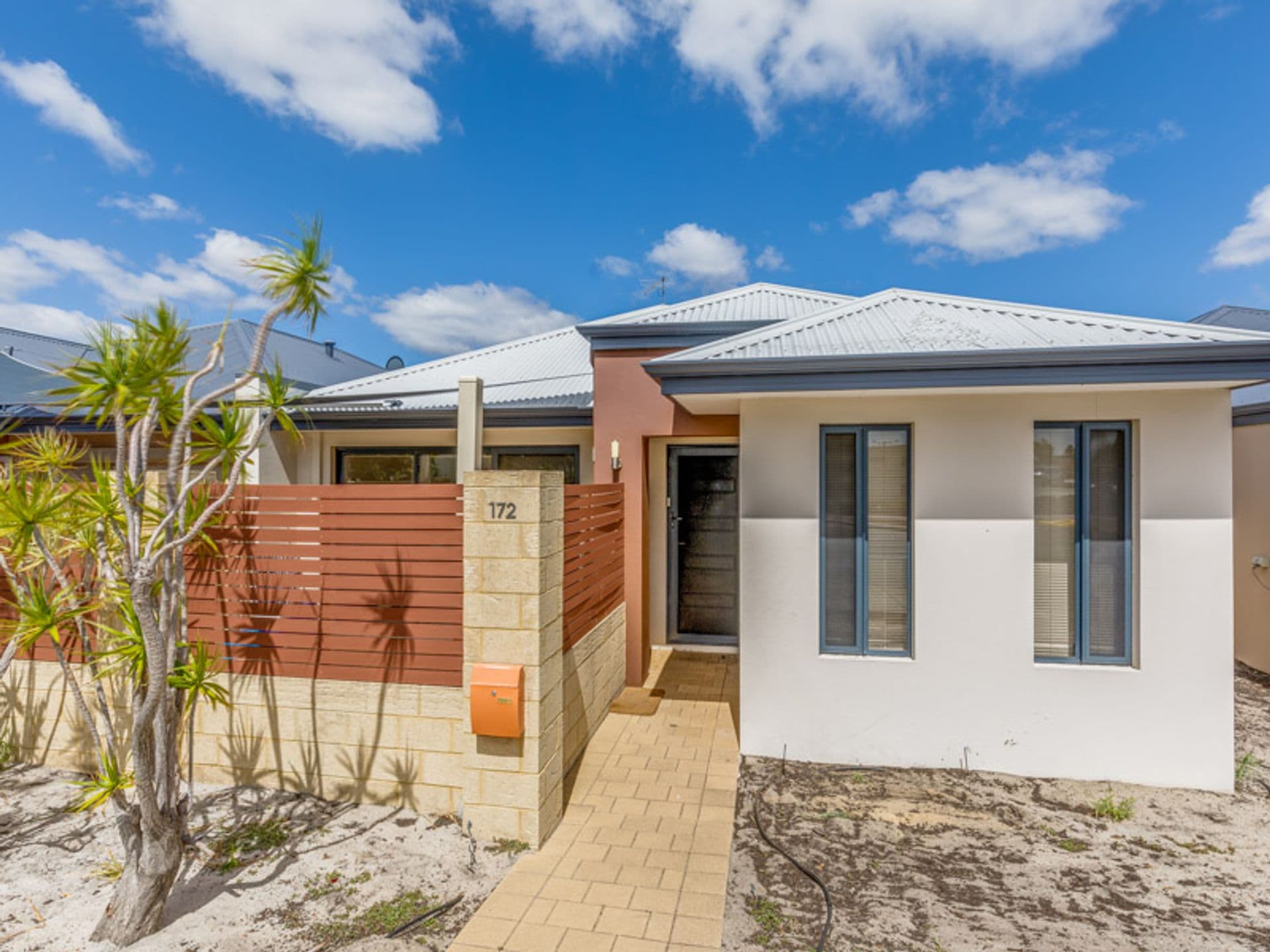 7/10 Warton Rd, Huntingdale, WA, 6110, Kewdale - Image 1