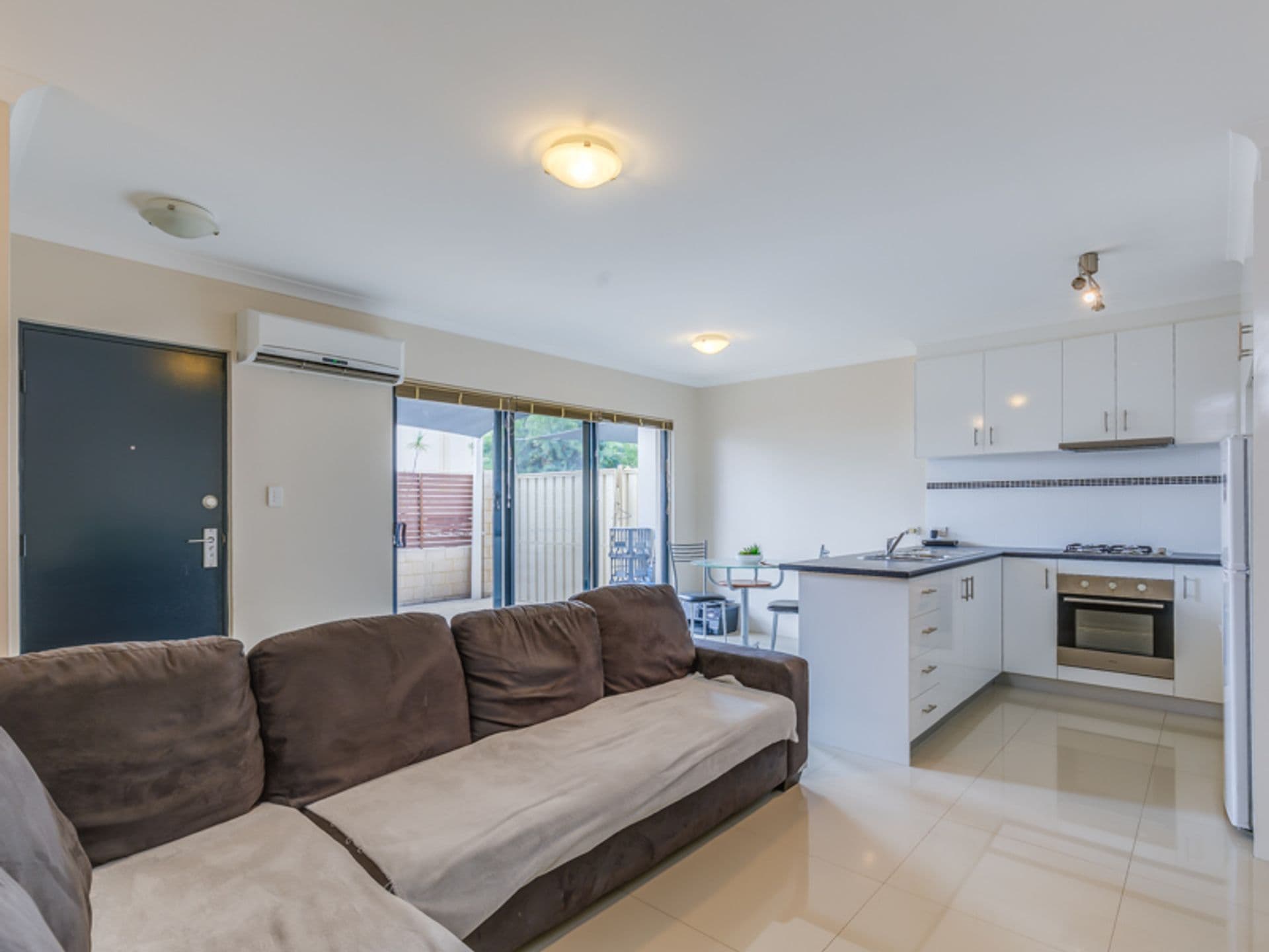 7/10 Warton Rd, Huntingdale, WA, 6110, Kewdale - Thumbnail 6