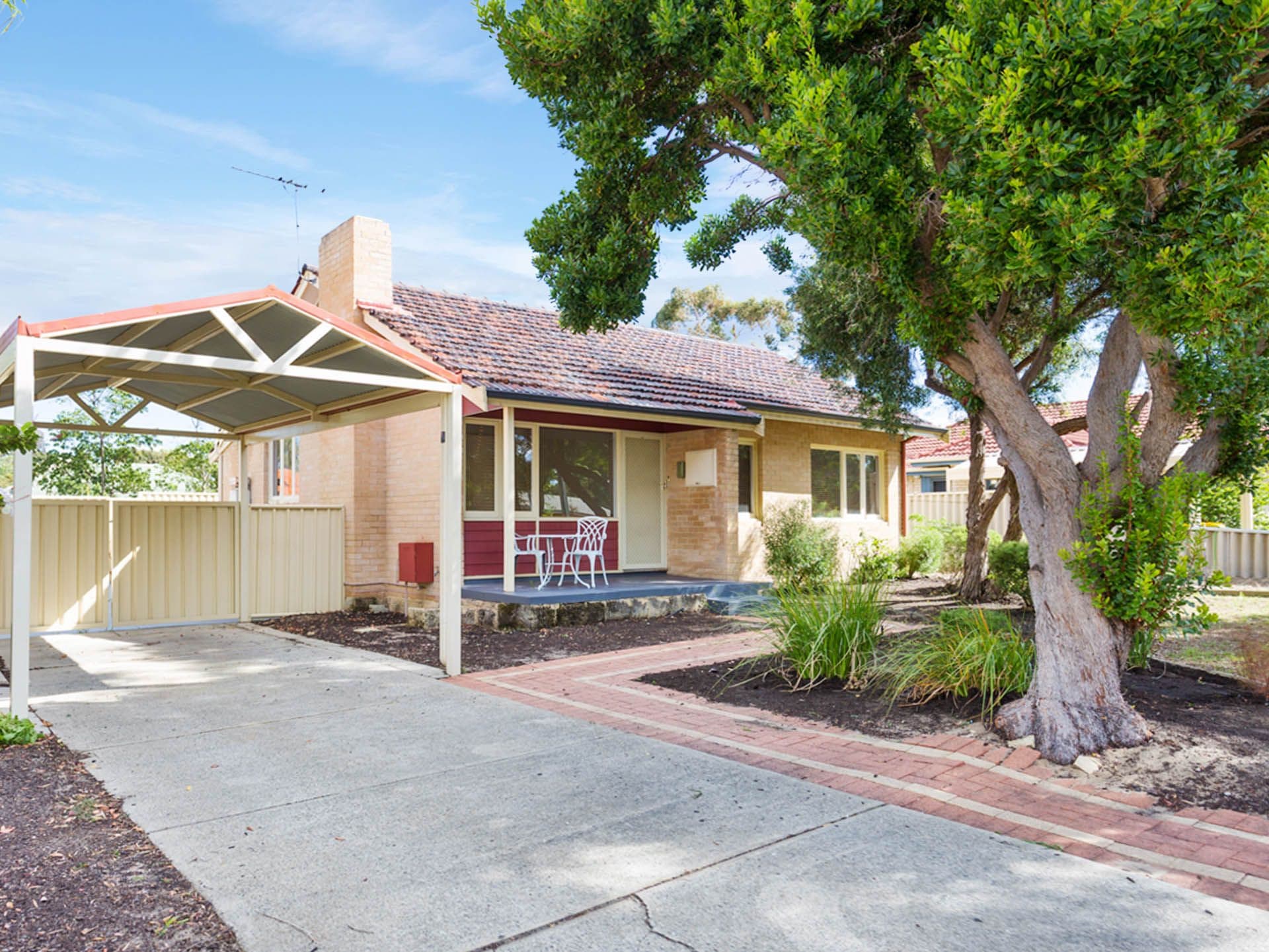 7/10 Warton Rd, Huntingdale, WA, 6110, Bathurst - Image 1