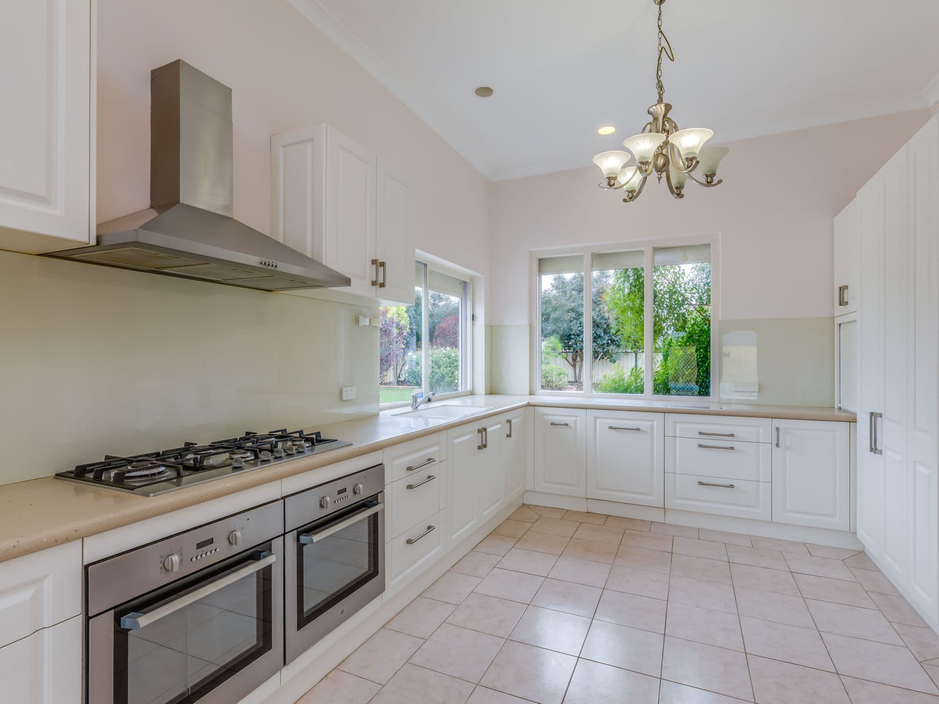 7/10 Warton Rd, Huntingdale, WA, 6110, Maddington - Image 1