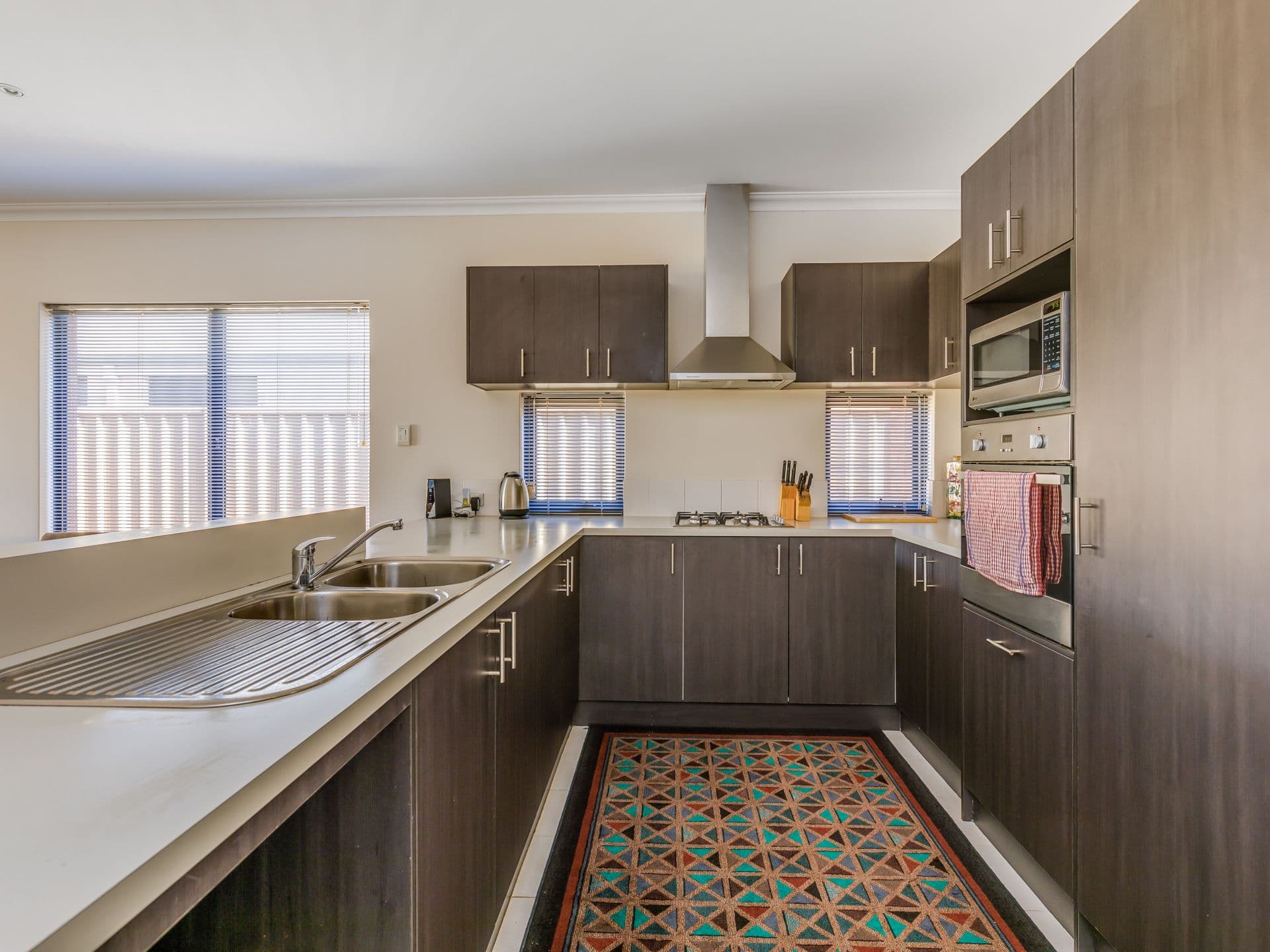 7/10 Warton Rd, Huntingdale, WA, 6110, Canning Vale - Thumbnail 2