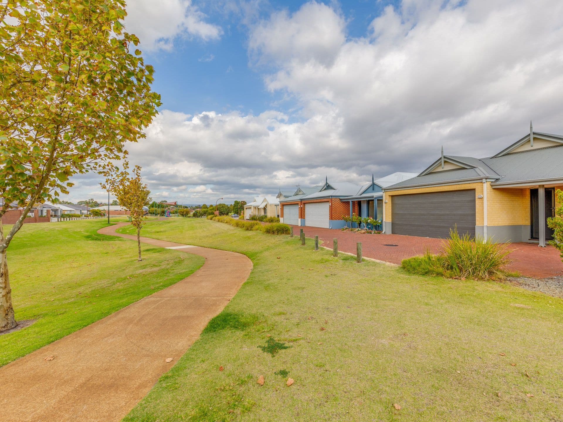 7/10 Warton Rd, Huntingdale, WA, 6110, Thornlie - Image 1