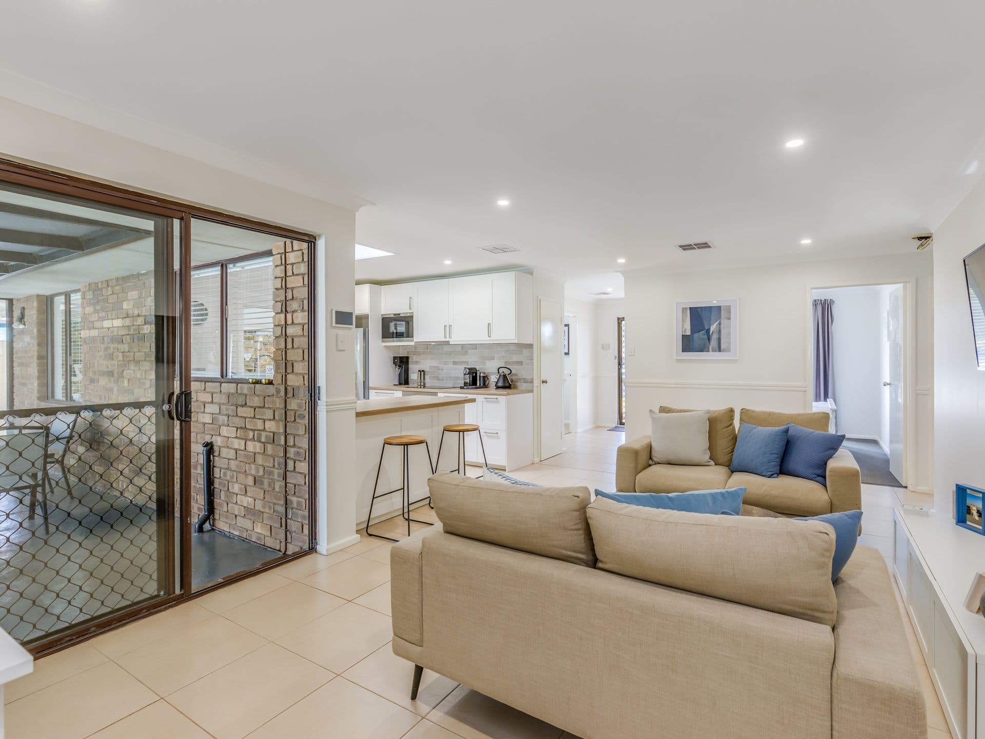 7/10 Warton Rd, Huntingdale, WA, 6110, Thornlie - Thumbnail 3