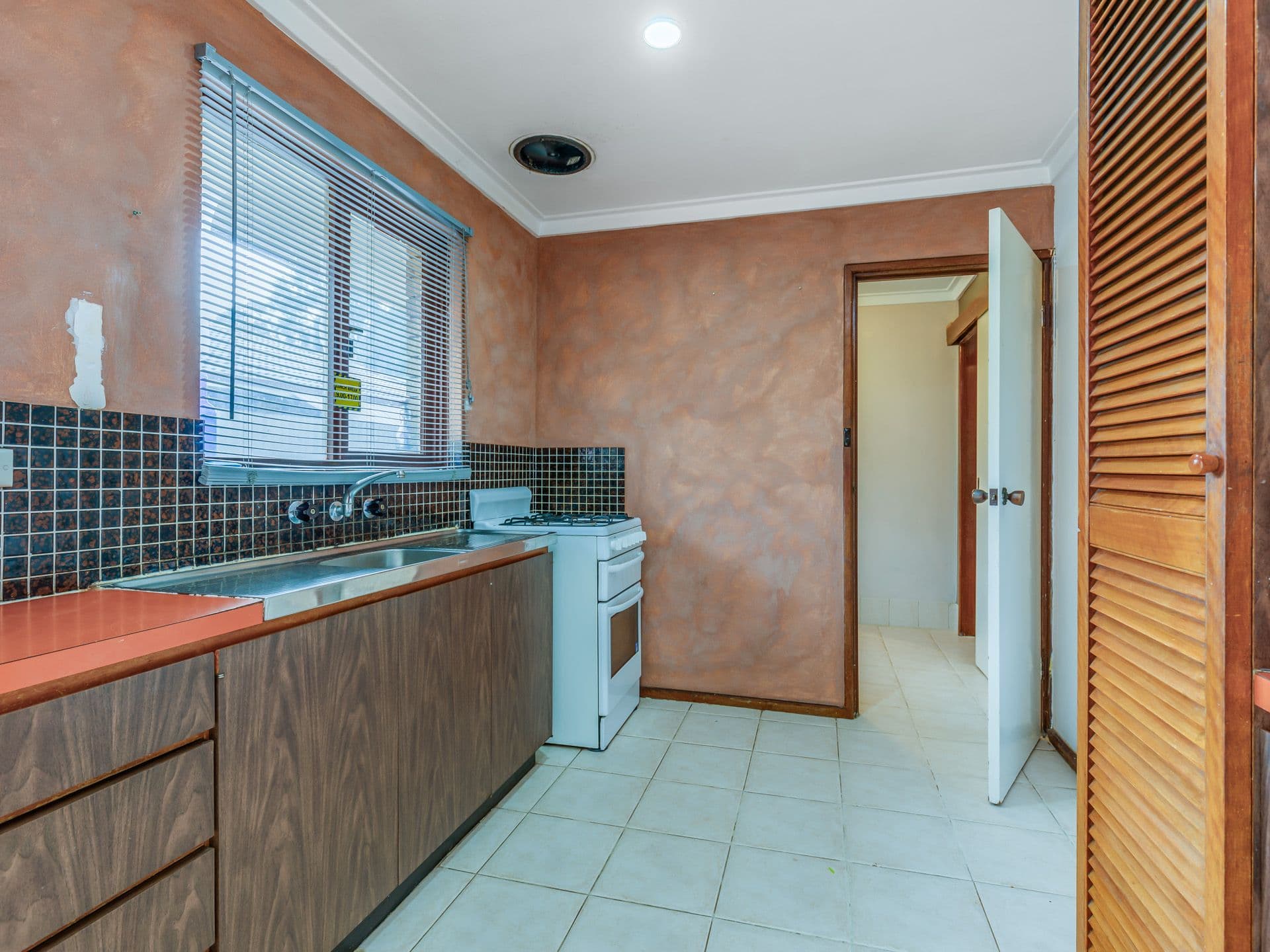 7/10 Warton Rd, Huntingdale, WA, 6110, Huntingdale - Thumbnail 8