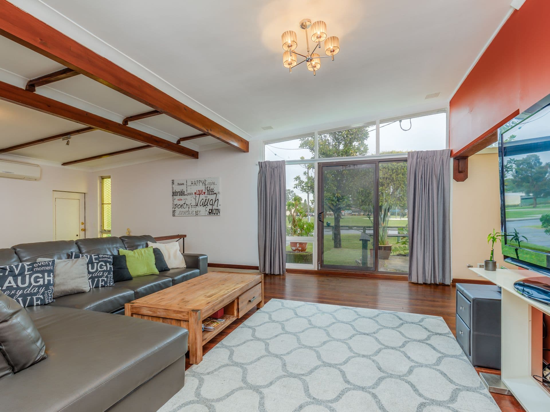 7/10 Warton Rd, Huntingdale, WA, 6110, Thornlie - Image 1