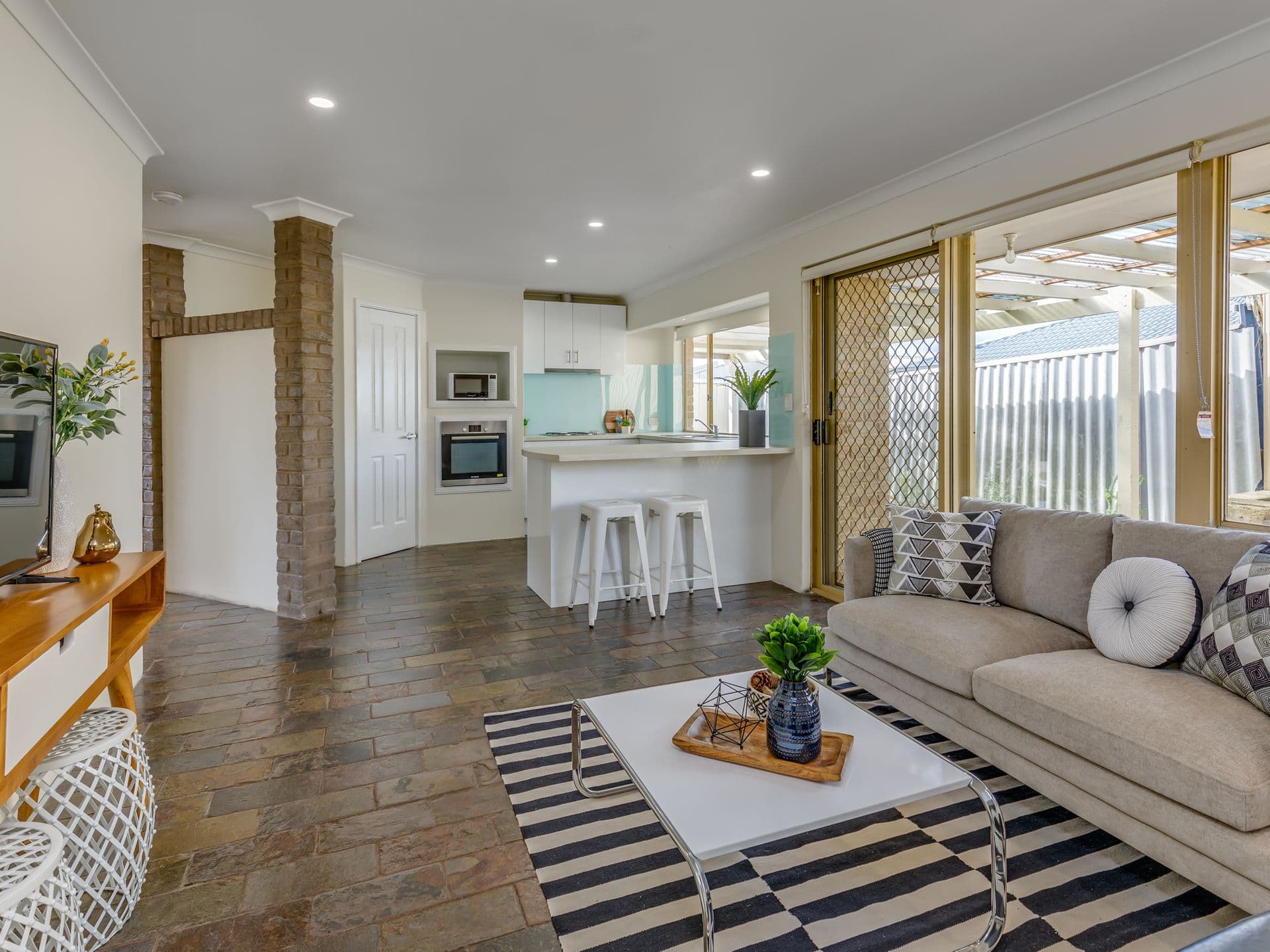 7/10 Warton Rd, Huntingdale, WA, 6110, Manor Lakes - Thumbnail 3