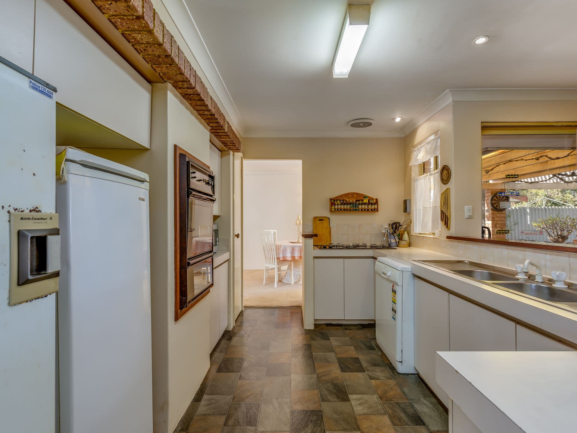 7/10 Warton Rd, Huntingdale, WA, 6110, Huntingdale - Thumbnail 4