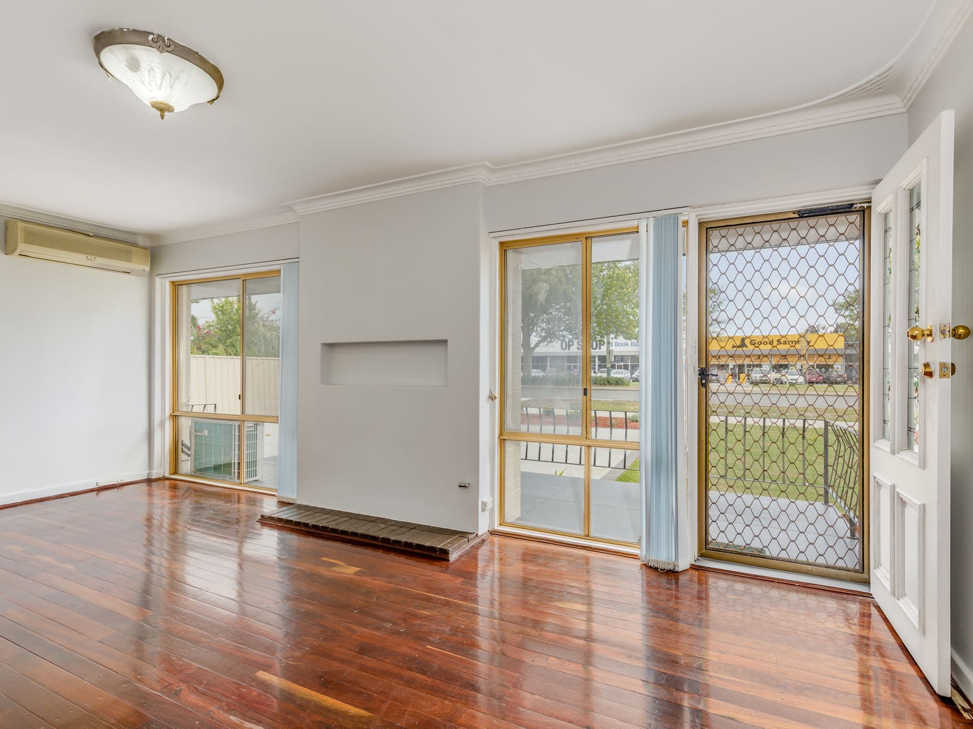 7/10 Warton Rd, Huntingdale, WA, 6110, Riverton - Thumbnail 7