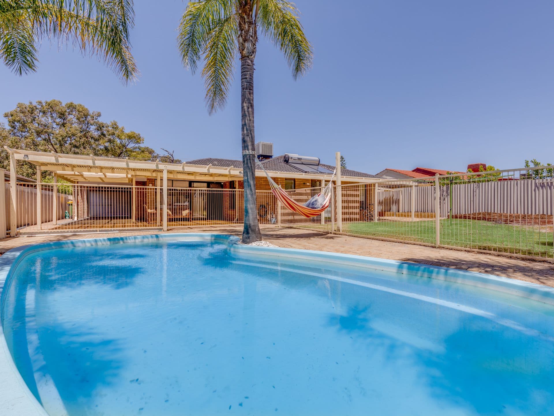7/10 Warton Rd, Huntingdale, WA, 6110, Thornlie - Image 1
