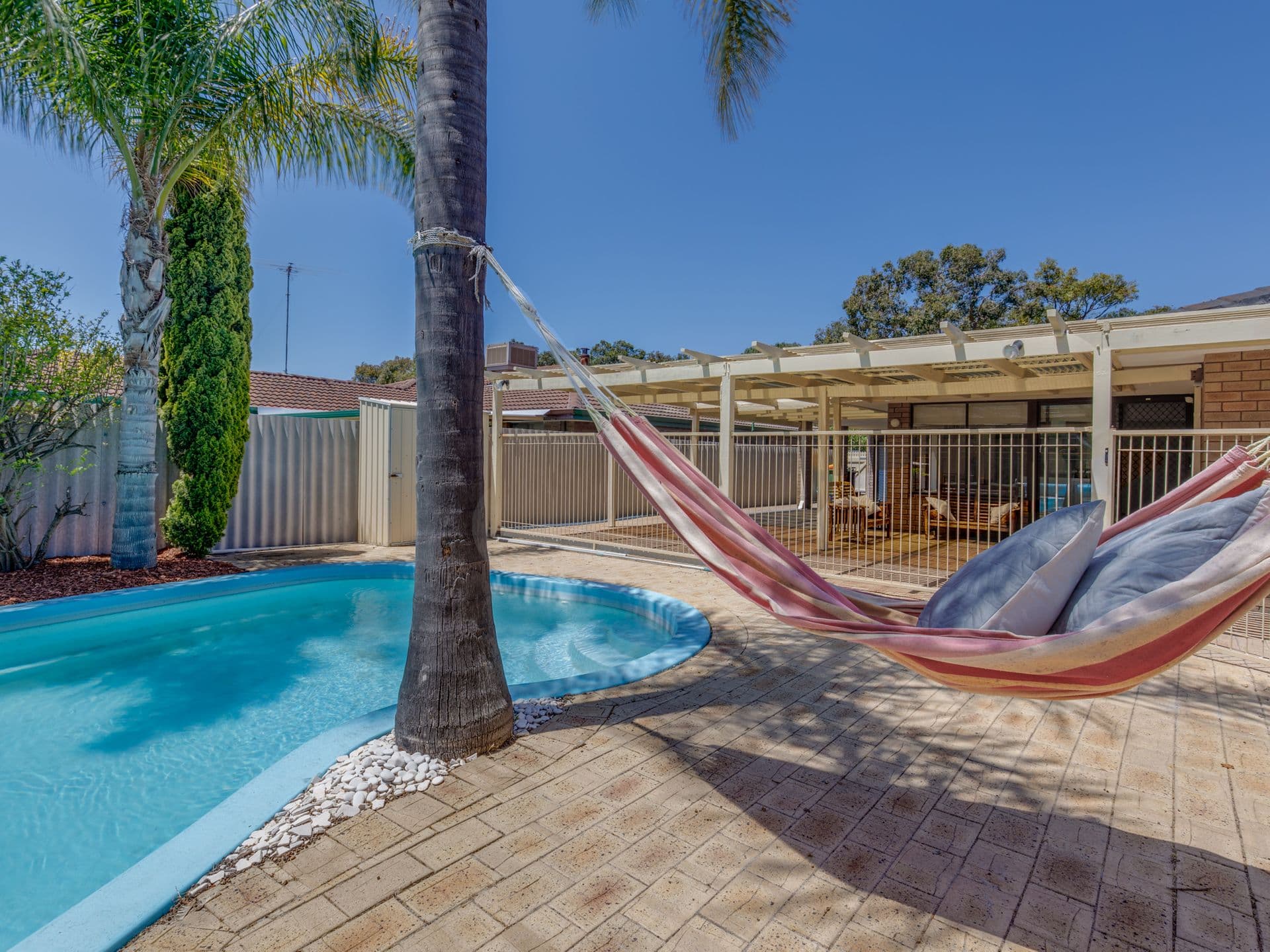 7/10 Warton Rd, Huntingdale, WA, 6110, Thornlie - Thumbnail 2