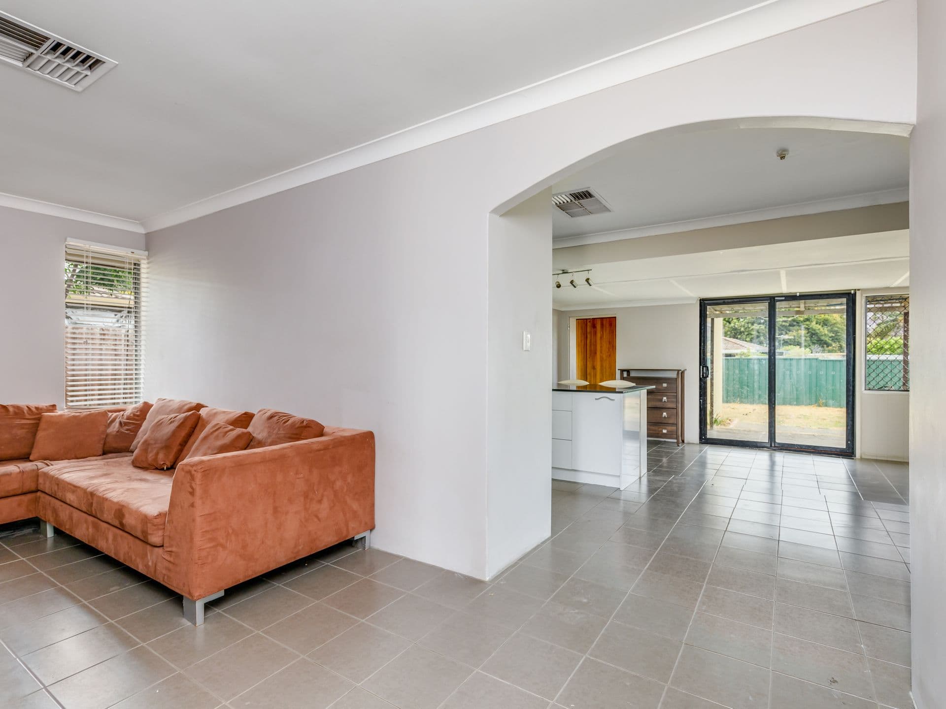 7/10 Warton Rd, Huntingdale, WA, 6110, Armadale - Thumbnail 8