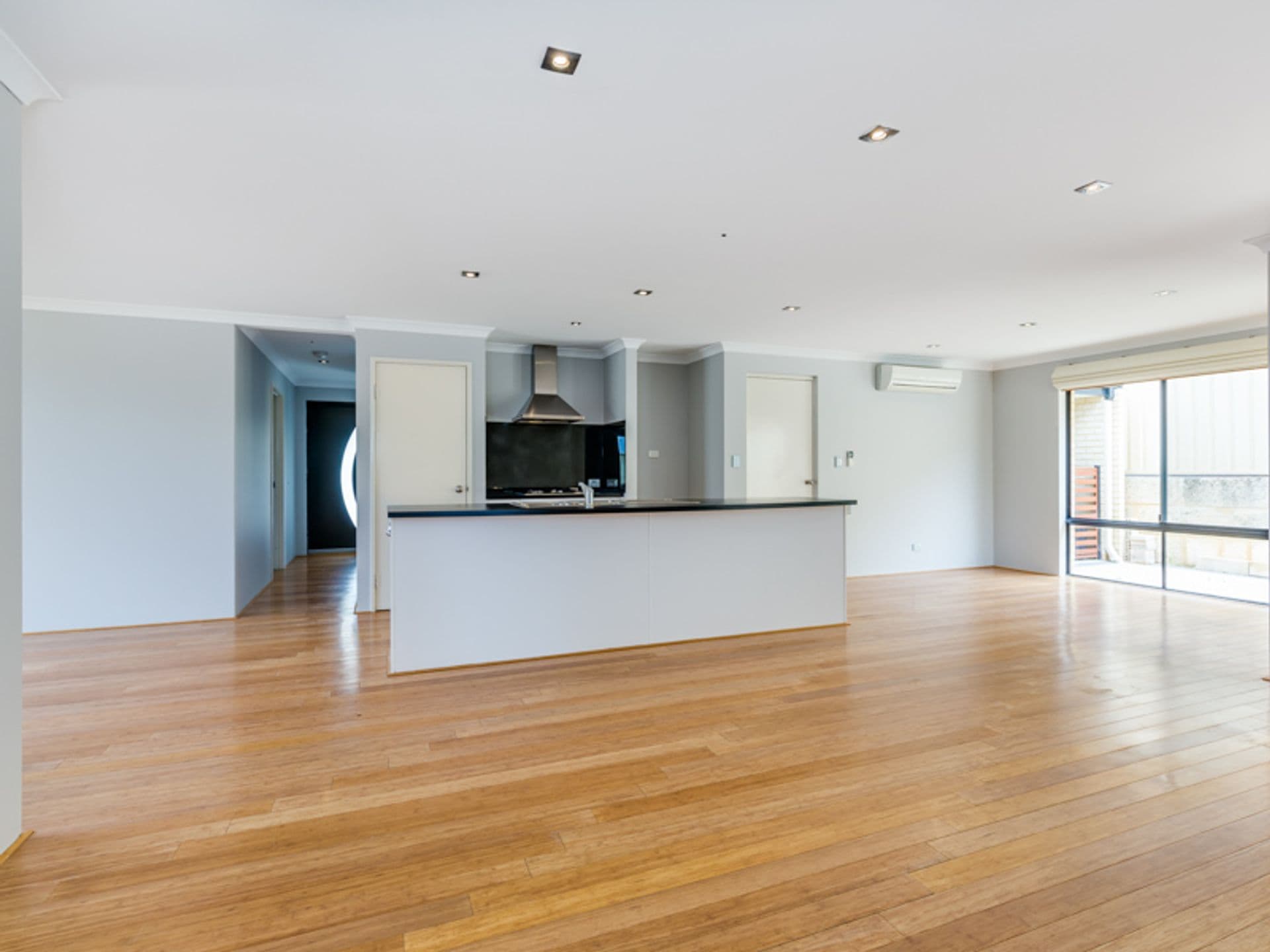 7/10 Warton Rd, Huntingdale, WA, 6110, Orelia - Thumbnail 8
