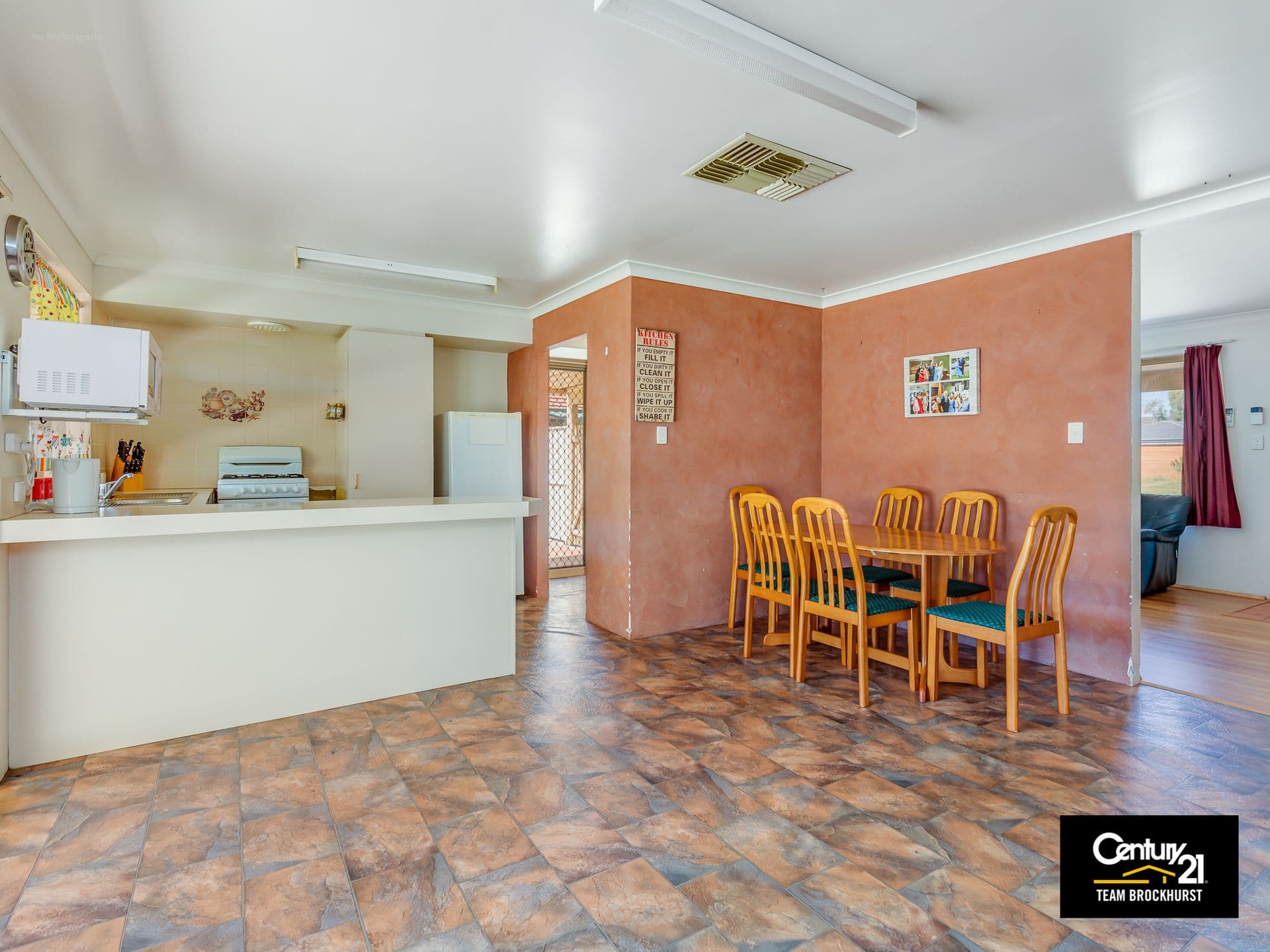 7/10 Warton Rd, Huntingdale, WA, 6110, Gosnells - Thumbnail 2