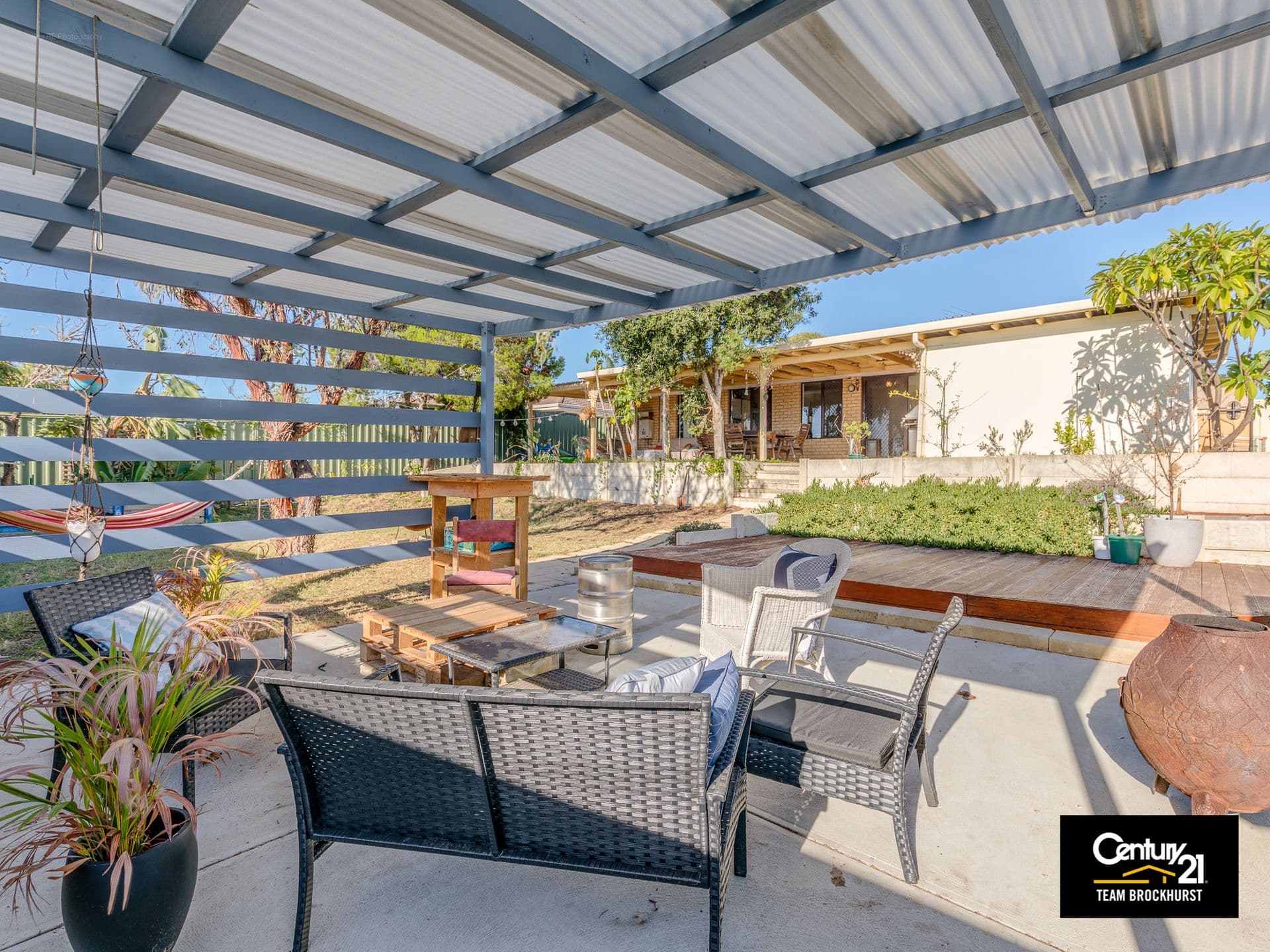 7/10 Warton Rd, Huntingdale, WA, 6110, South Lake - Image 1