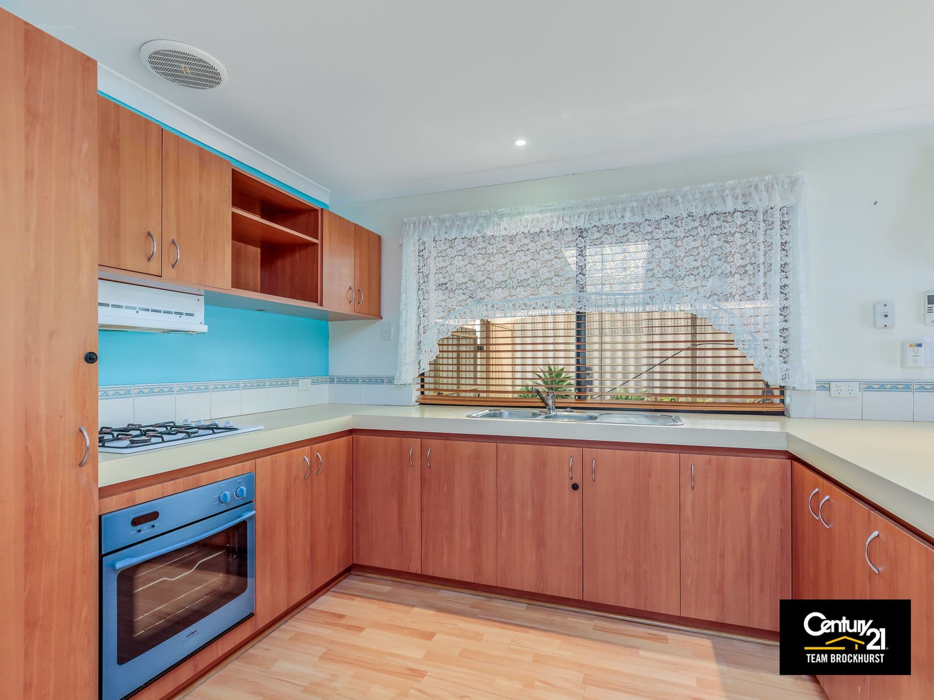 7/10 Warton Rd, Huntingdale, WA, 6110, Parmelia - Thumbnail 2