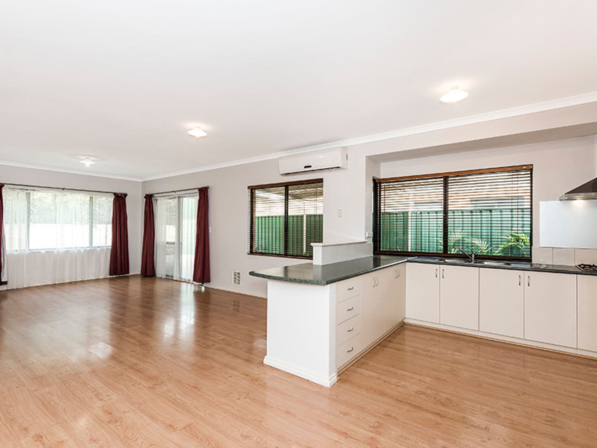7/10 Warton Rd, Huntingdale, WA, 6110, Jane Brook - Thumbnail 7
