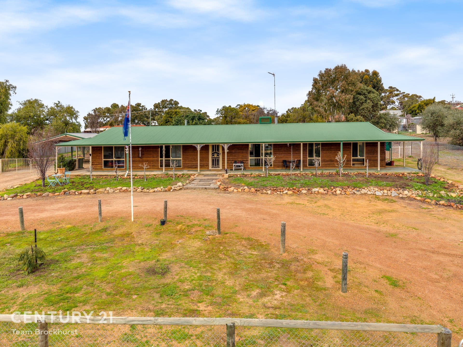 7/10 Warton Rd, Huntingdale, WA, 6110, Pingelly - Image 1