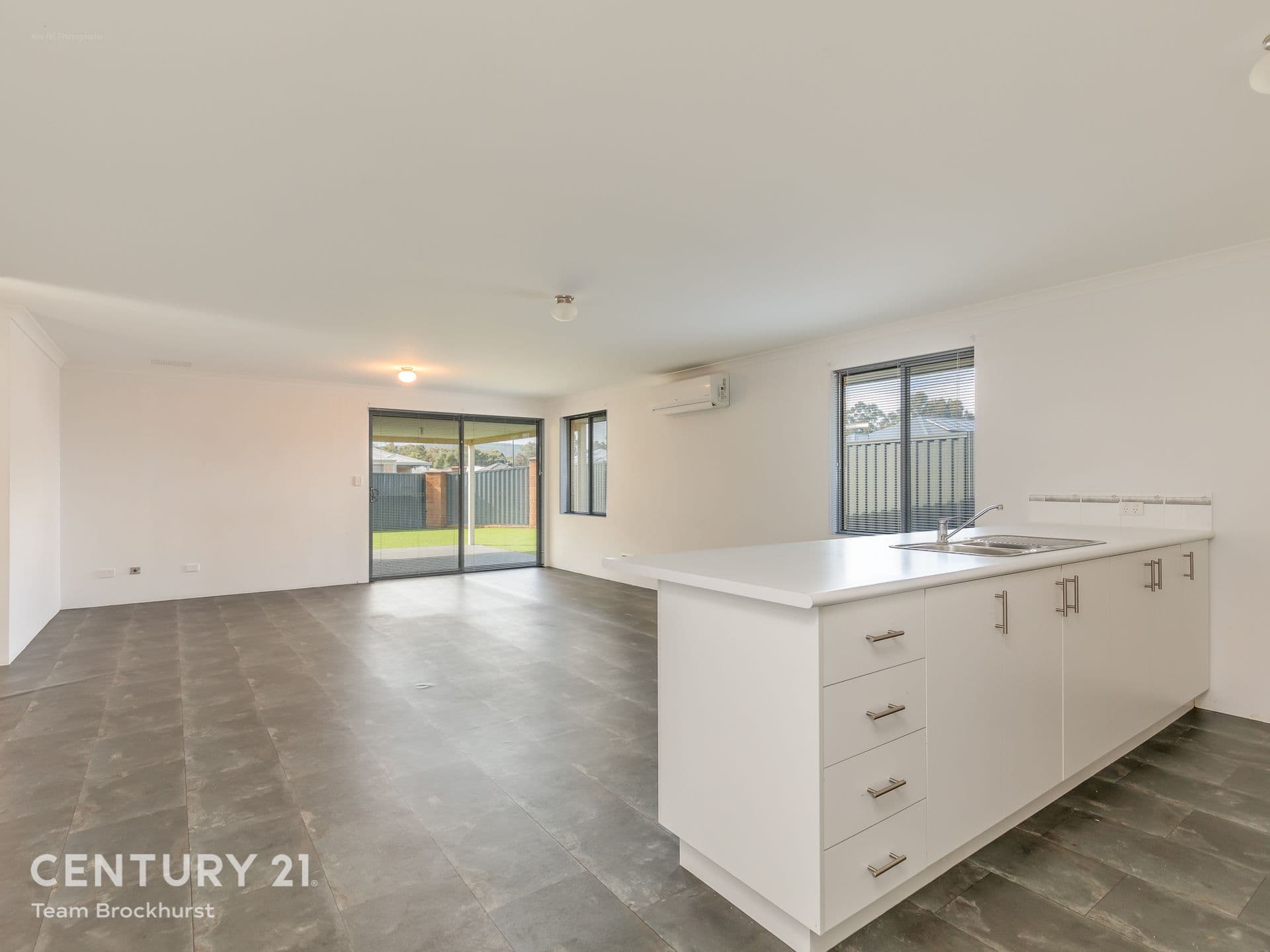 7/10 Warton Rd, Huntingdale, WA, 6110, Hilbert - Thumbnail 7