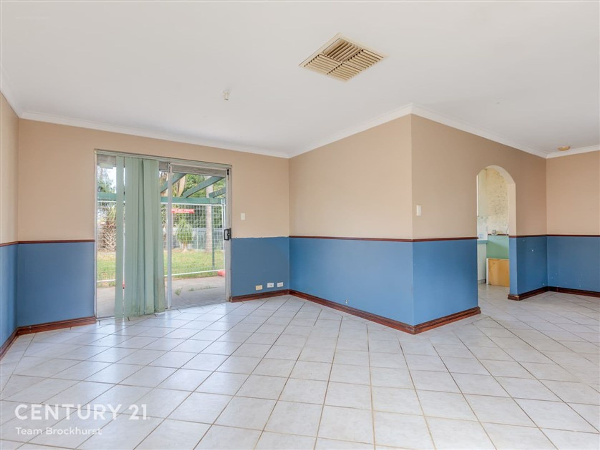 7/10 Warton Rd, Huntingdale, WA, 6110, Kenwick - Thumbnail 2