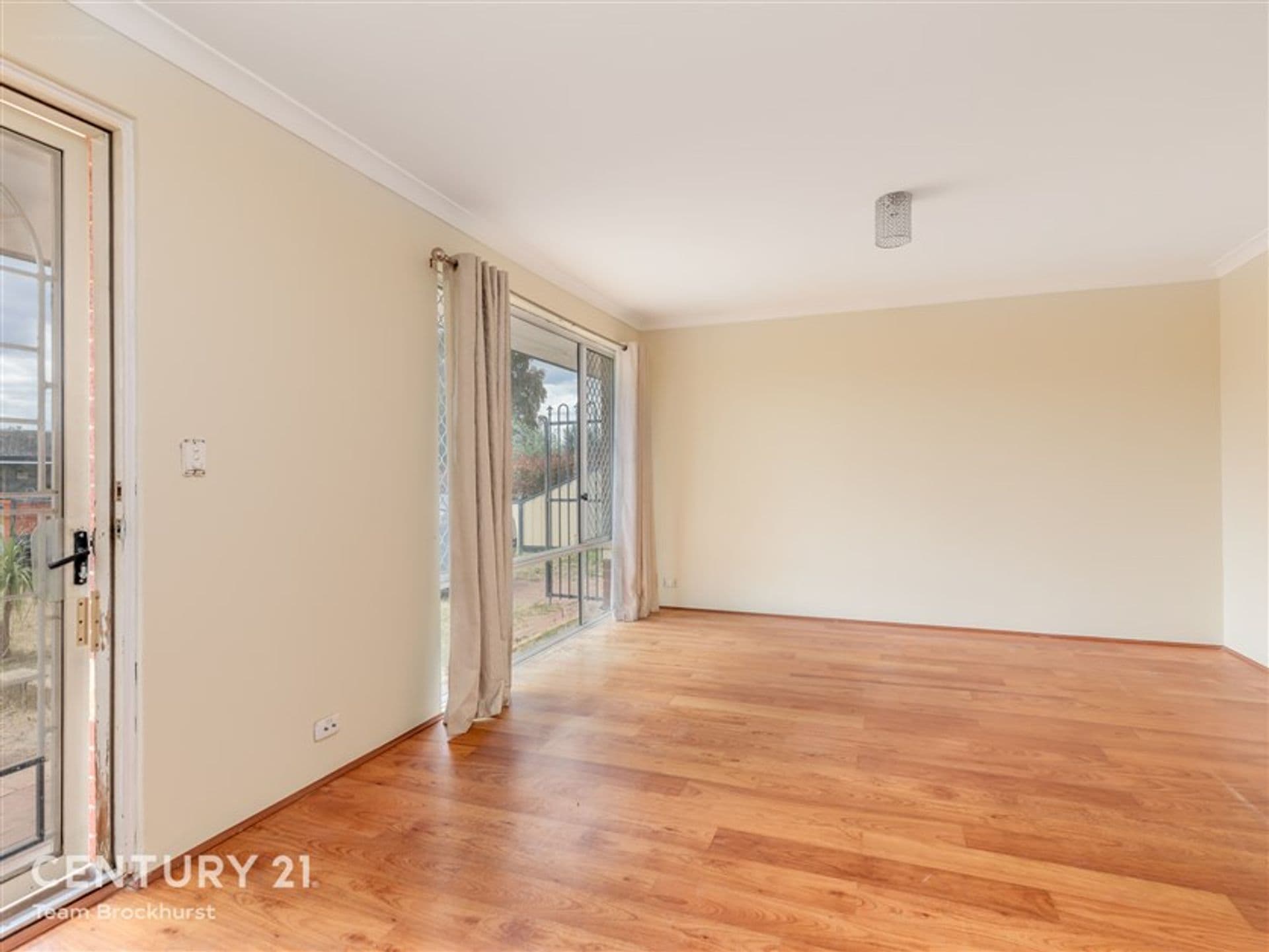 7/10 Warton Rd, Huntingdale, WA, 6110, Maddington - Thumbnail 5