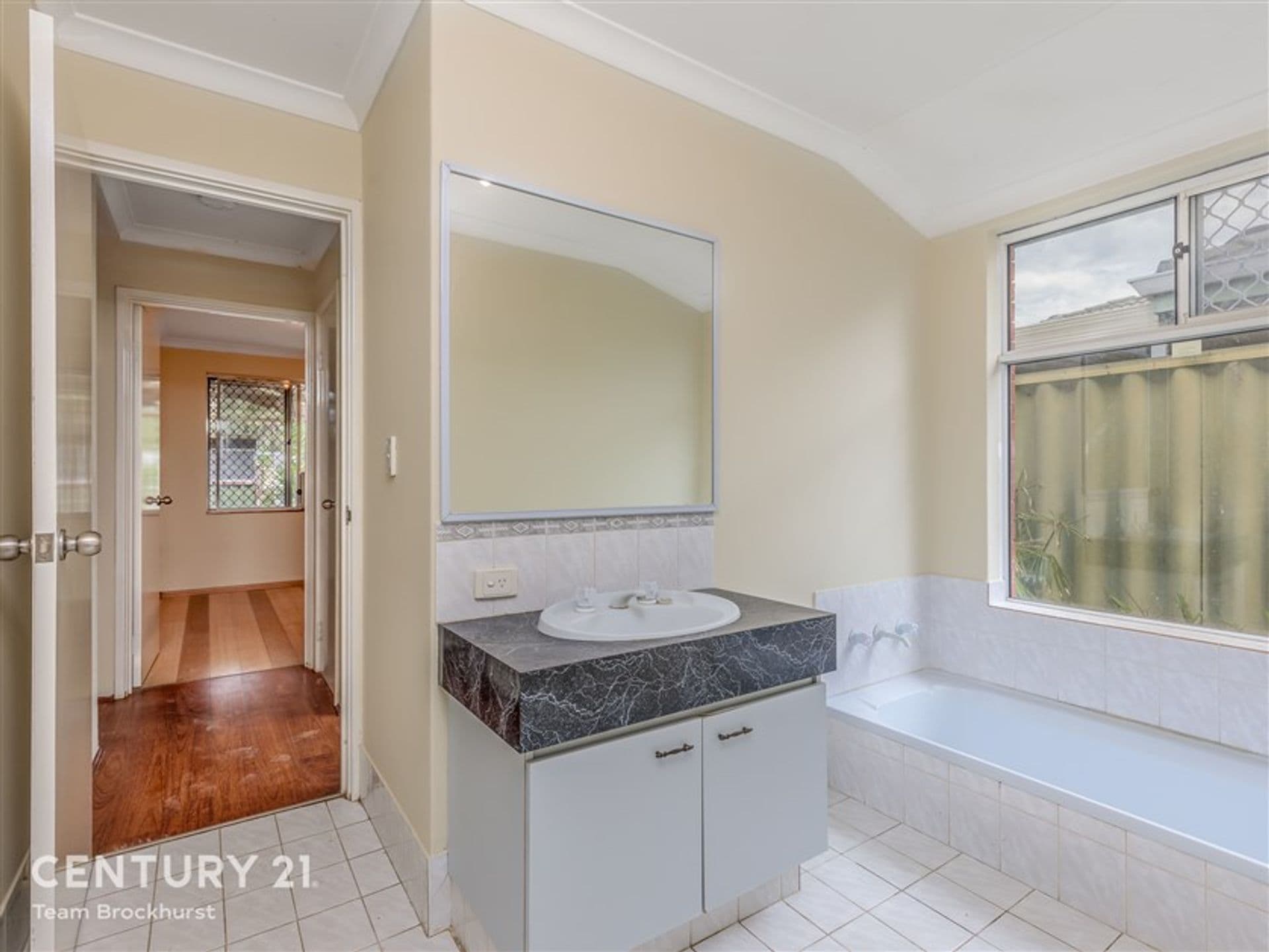 7/10 Warton Rd, Huntingdale, WA, 6110, Maddington - Thumbnail 7