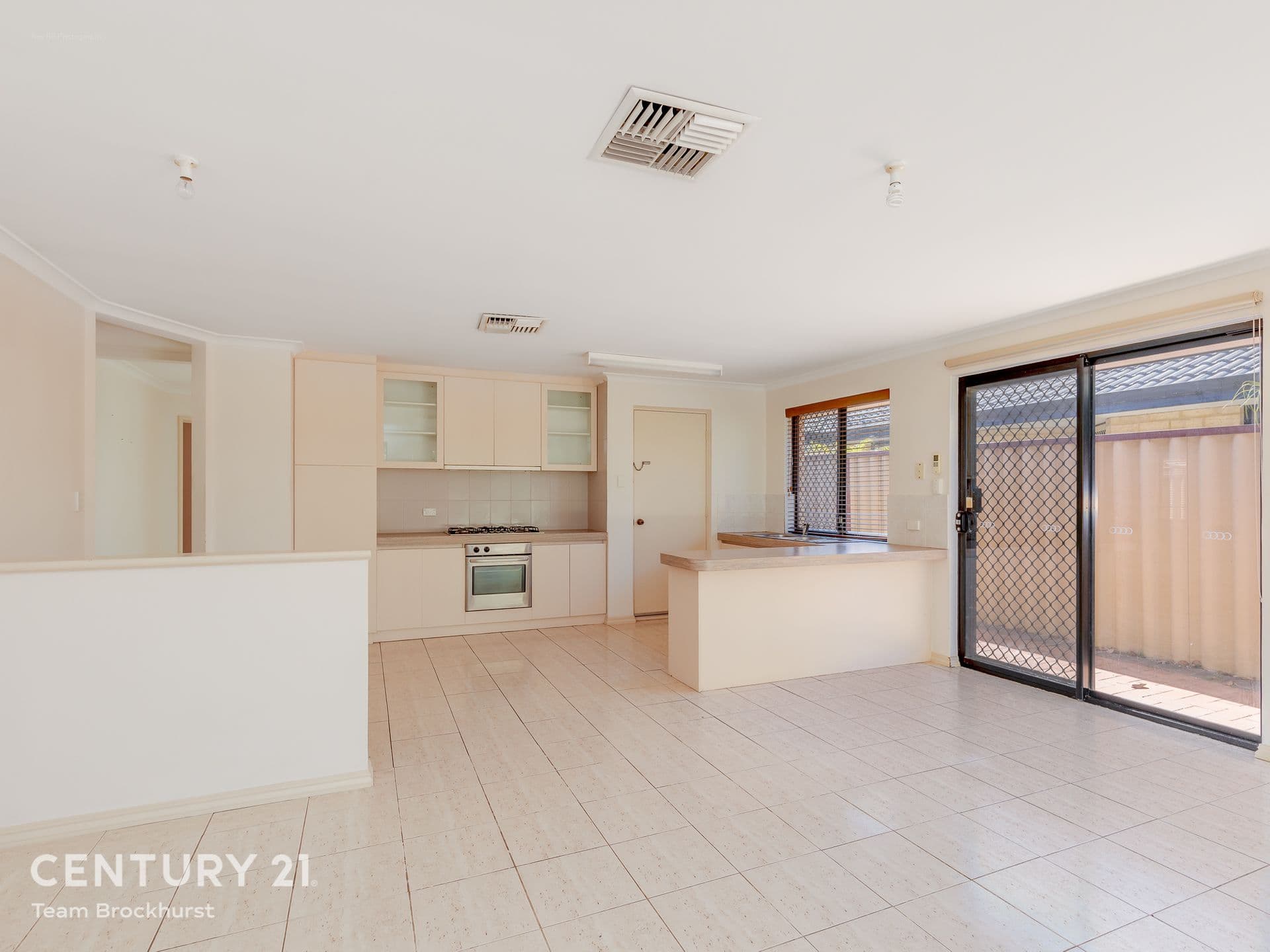 7/10 Warton Rd, Huntingdale, WA, 6110, Redcliffe - Thumbnail 3