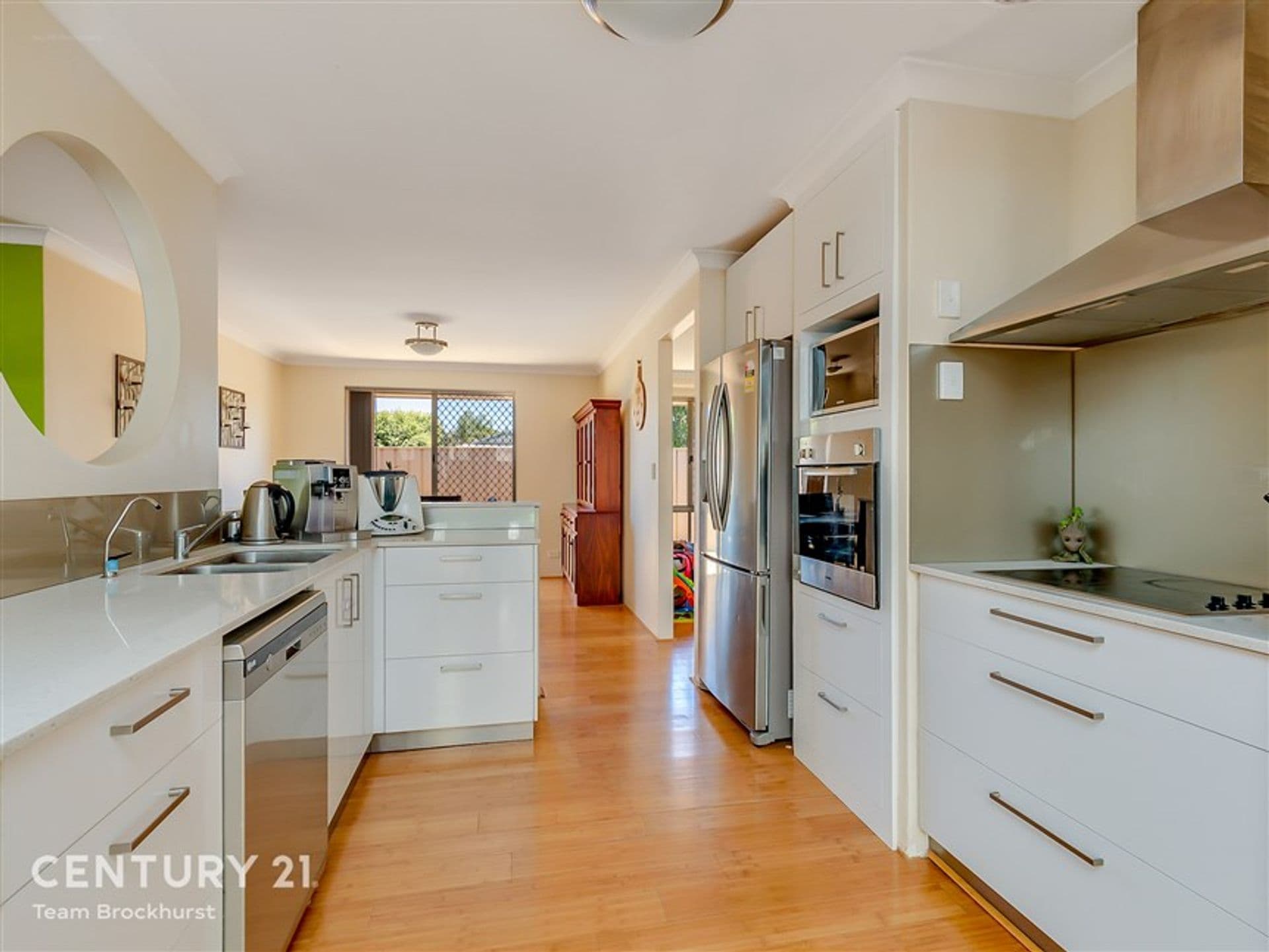 7/10 Warton Rd, Huntingdale, WA, 6110, Huntingdale - Thumbnail 2