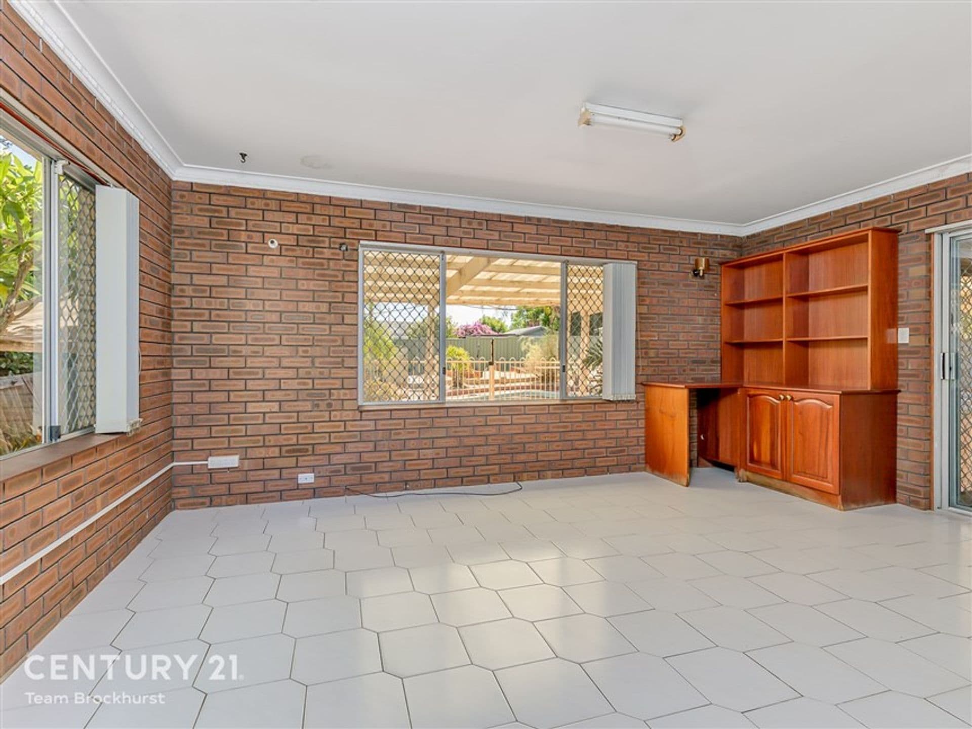 7/10 Warton Rd, Huntingdale, WA, 6110, Thornlie - Thumbnail 4
