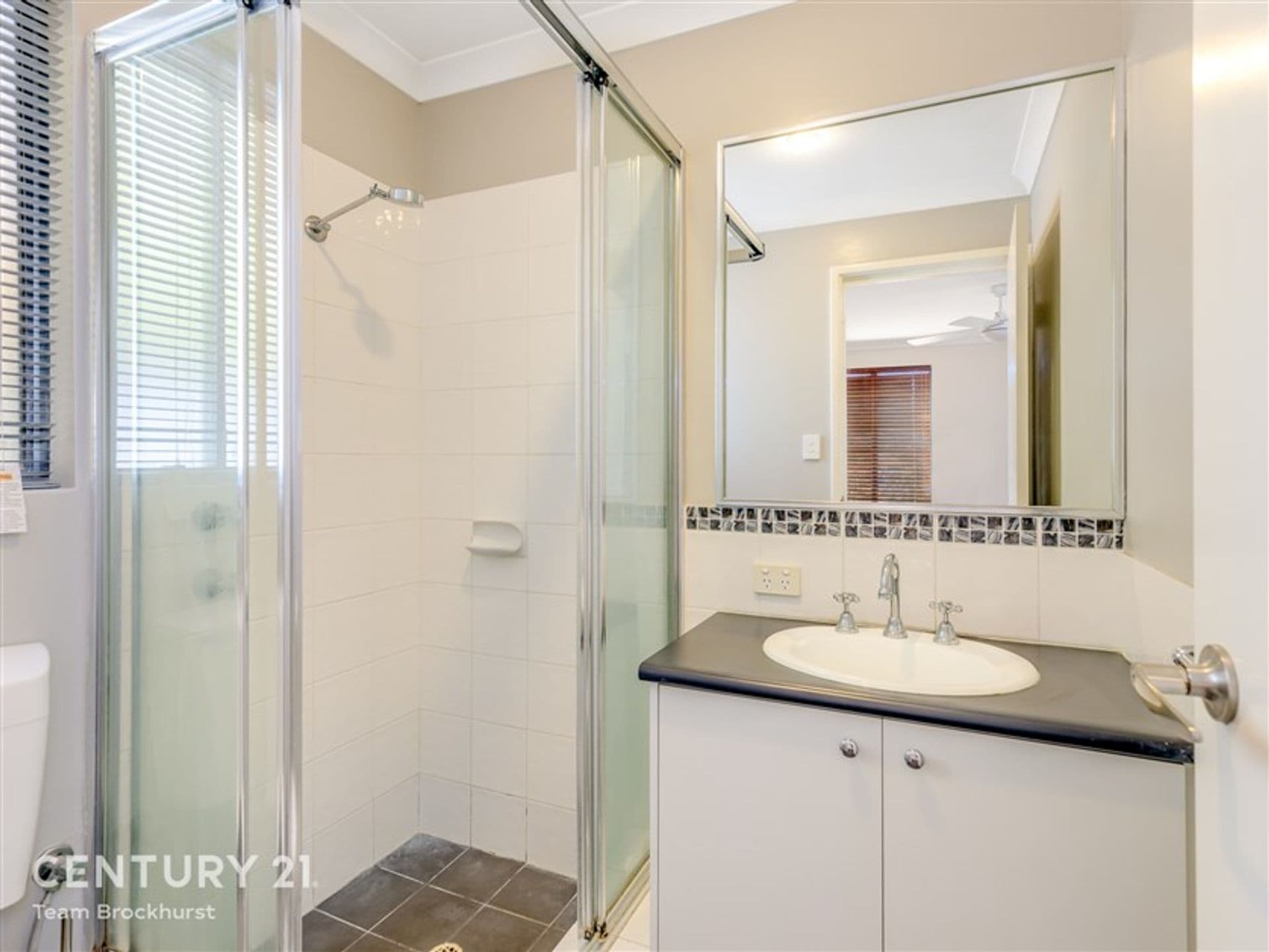 7/10 Warton Rd, Huntingdale, WA, 6110, Willagee - Thumbnail 7