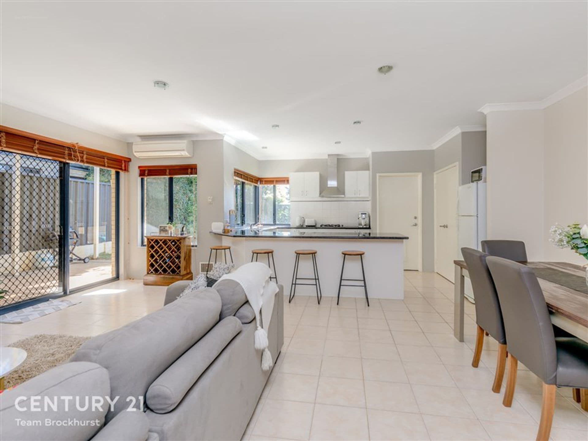 7/10 Warton Rd, Huntingdale, WA, 6110, Willagee - Thumbnail 8