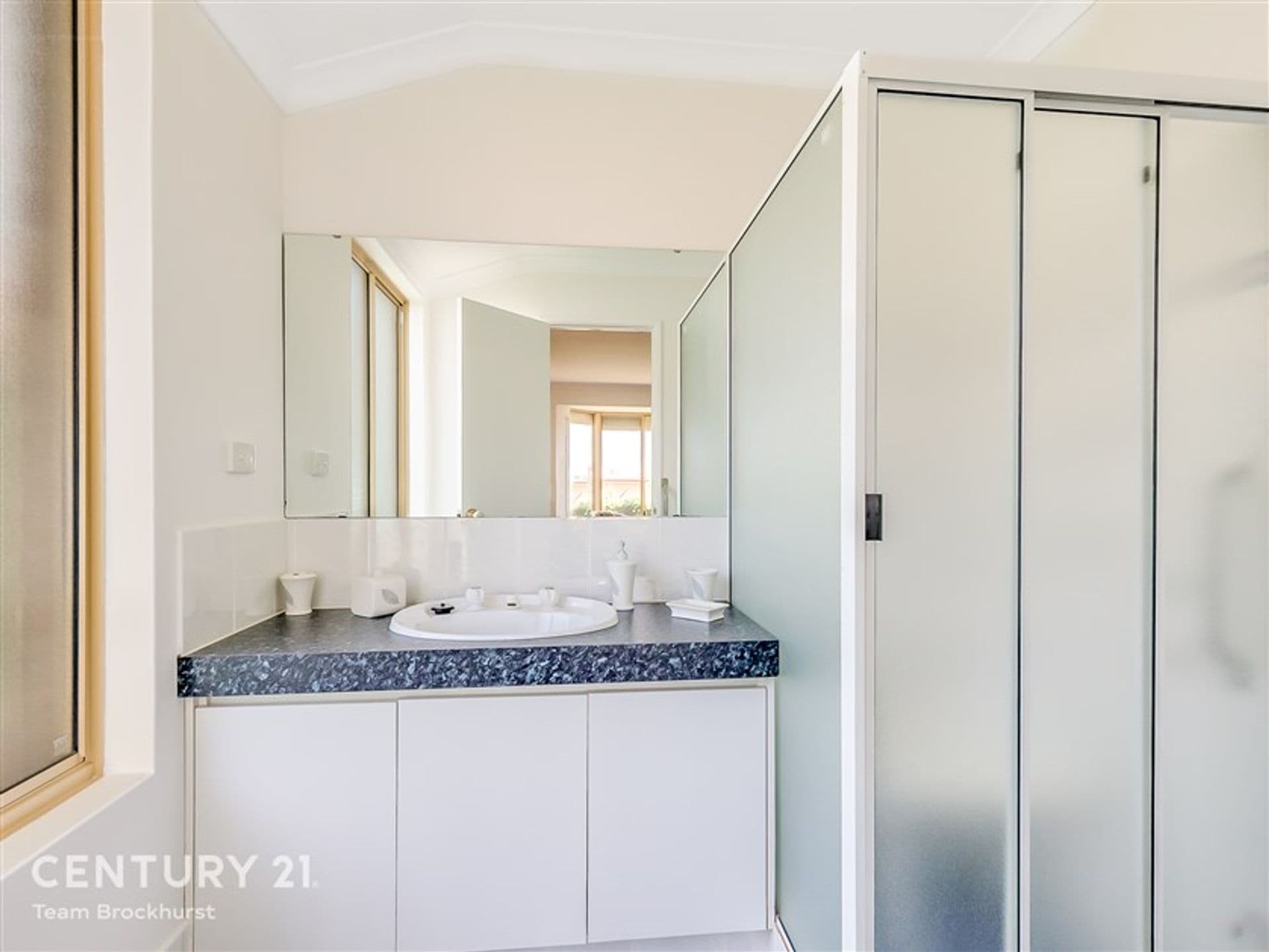 7/10 Warton Rd, Huntingdale, WA, 6110, Huntingdale - Thumbnail 8
