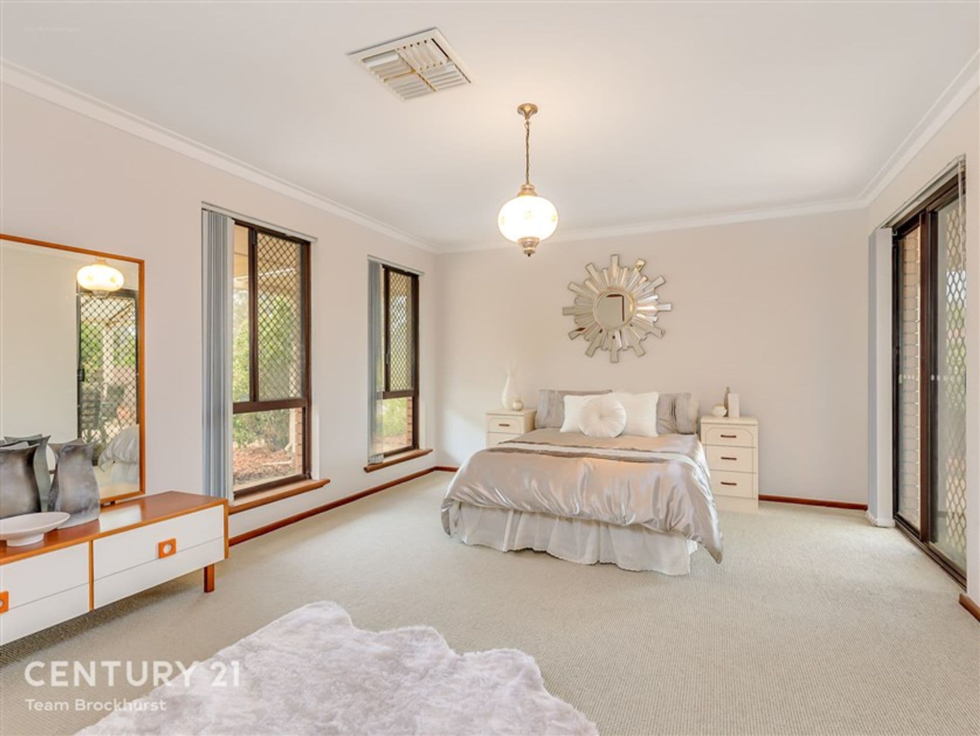 7/10 Warton Rd, Huntingdale, WA, 6110, Riverton - Thumbnail 4