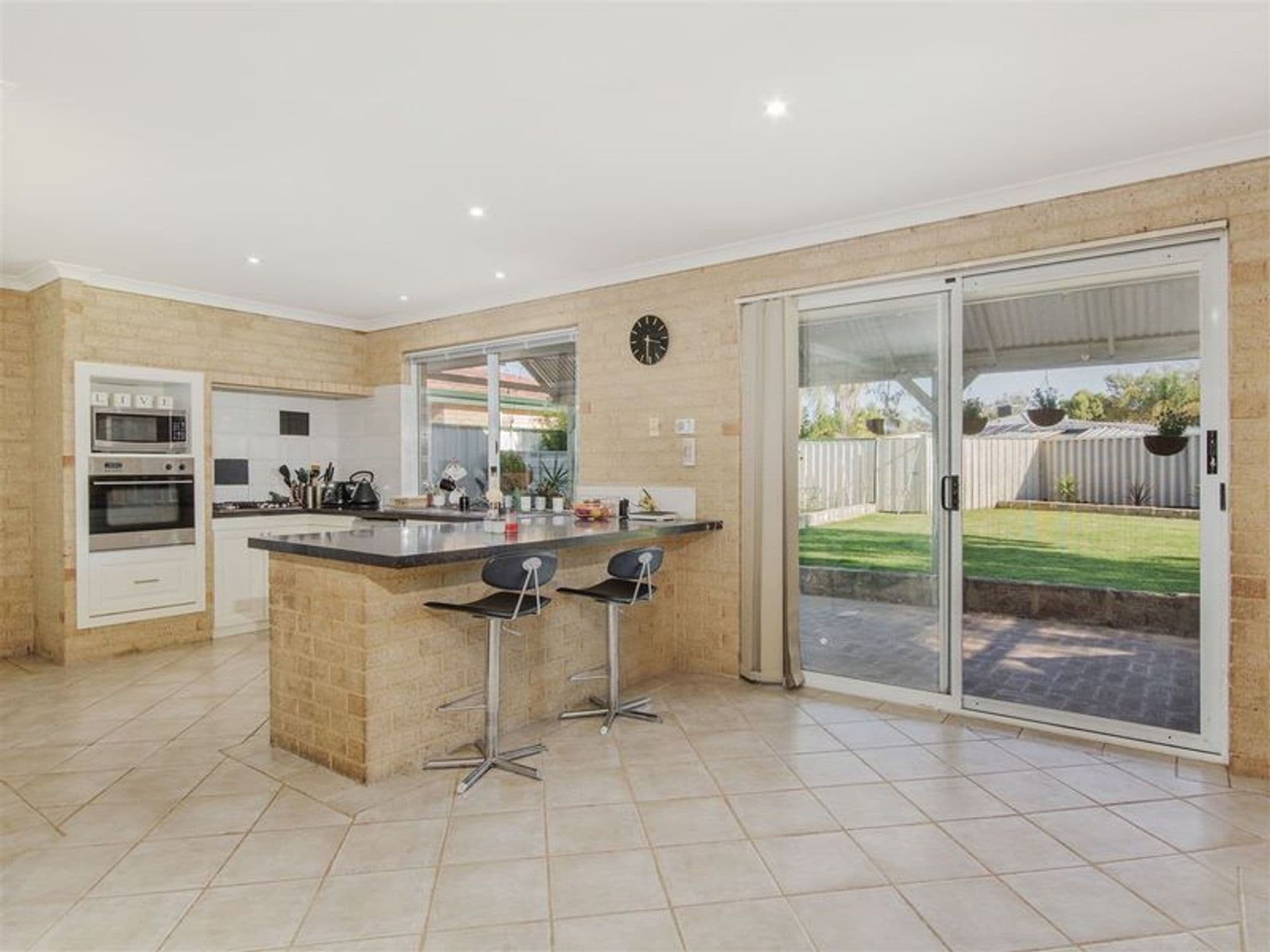 7/10 Warton Rd, Huntingdale, WA, 6110, Warnbro - Thumbnail 5