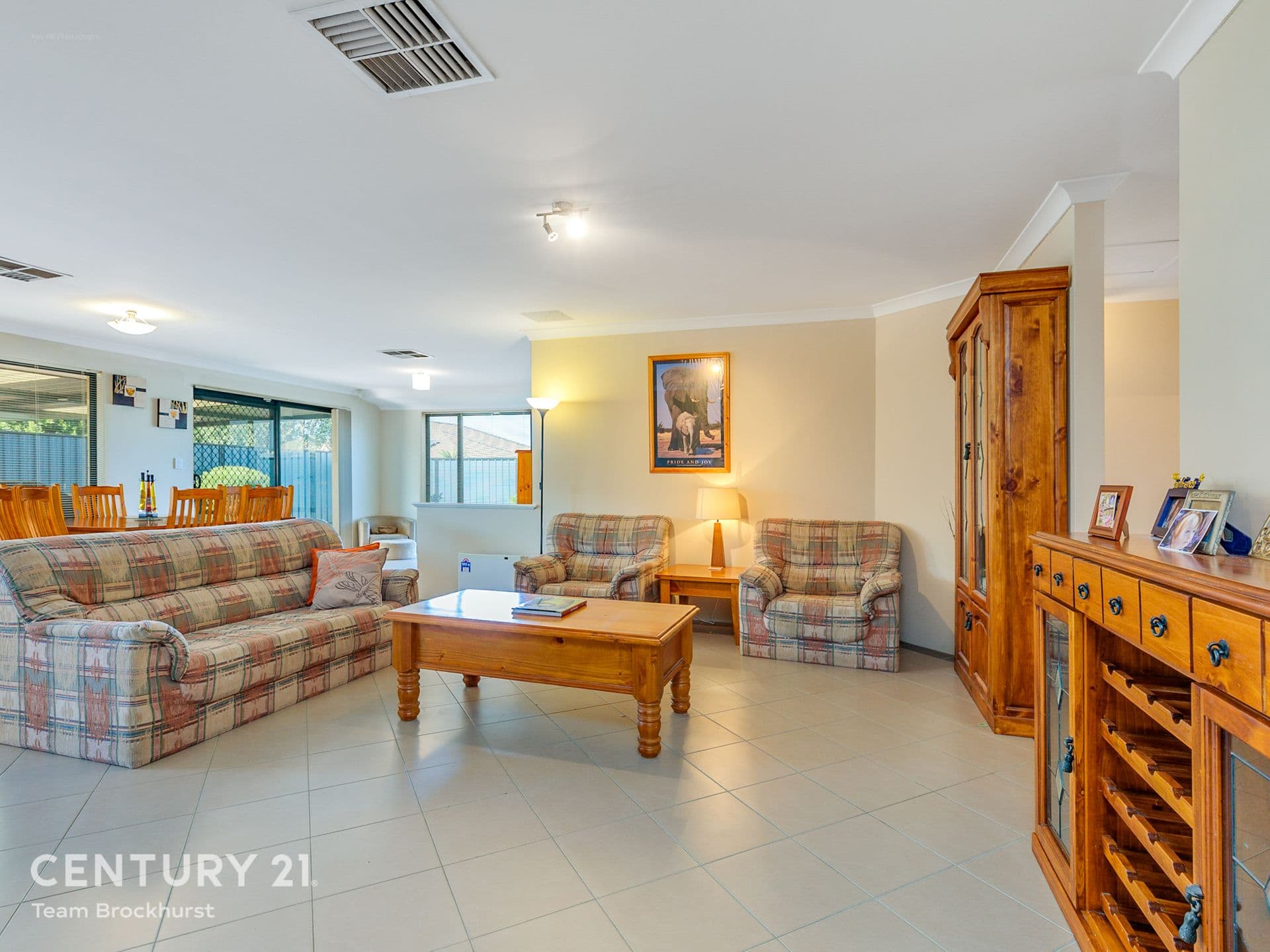 7/10 Warton Rd, Huntingdale, WA, 6110, Doreen - Thumbnail 2