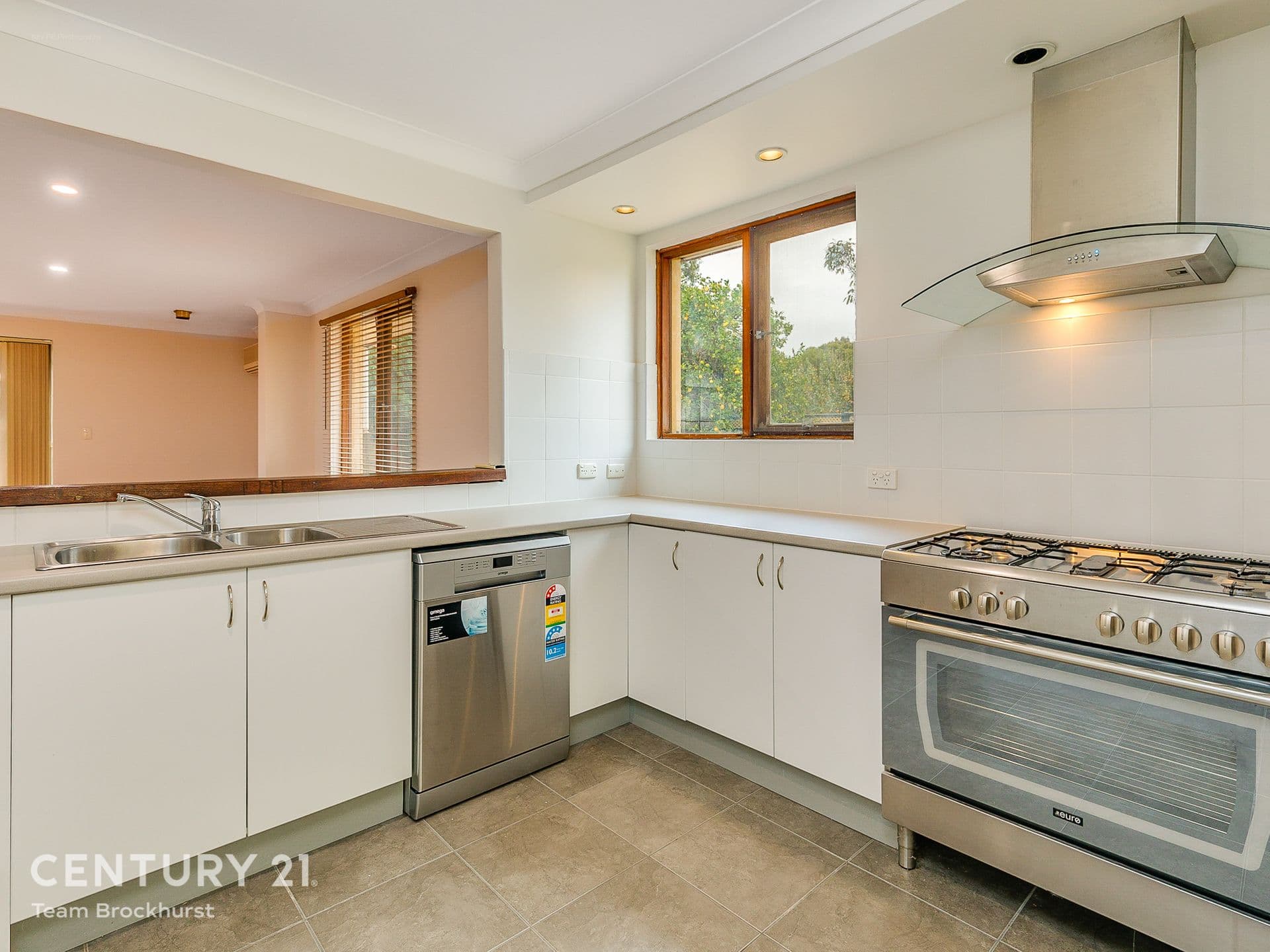 7/10 Warton Rd, Huntingdale, WA, 6110, Thornlie - Thumbnail 8